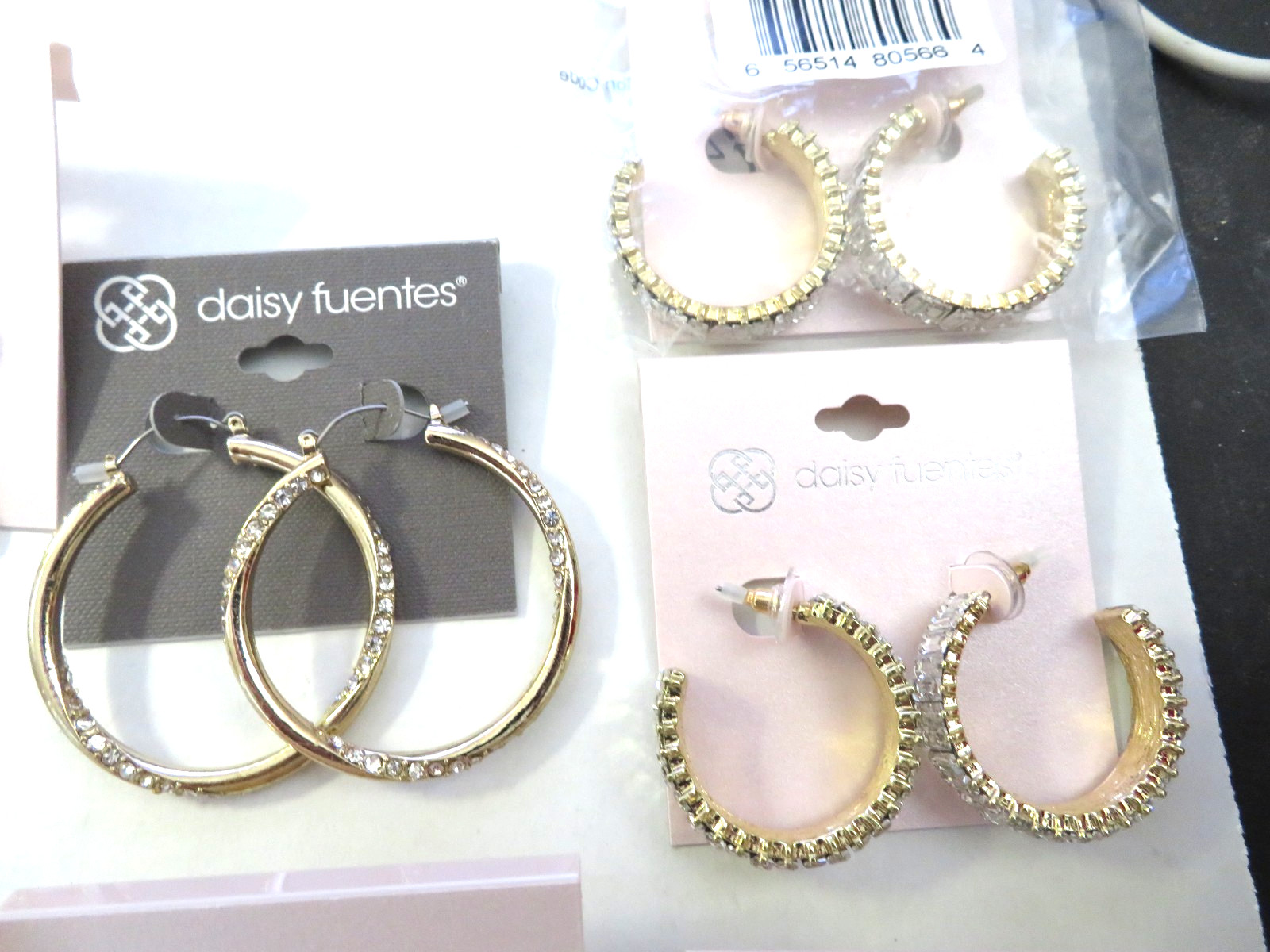 8 PAIR DAISY FUENTES EARRINGS