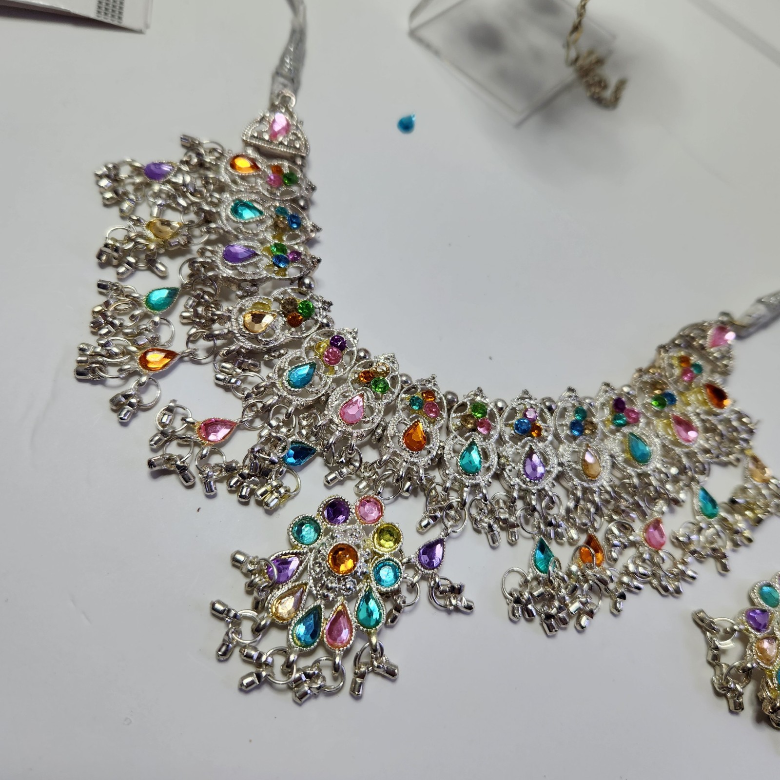 Indian Belly Dancing Set Jewelry Multicolor Goldtone 22″ String 5 Pc See Picture