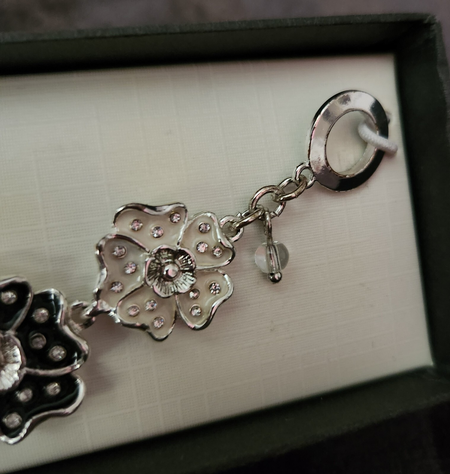 NAPIER Women’s 7″ Bracelet Sliver & Black Floral NEW IN BOX