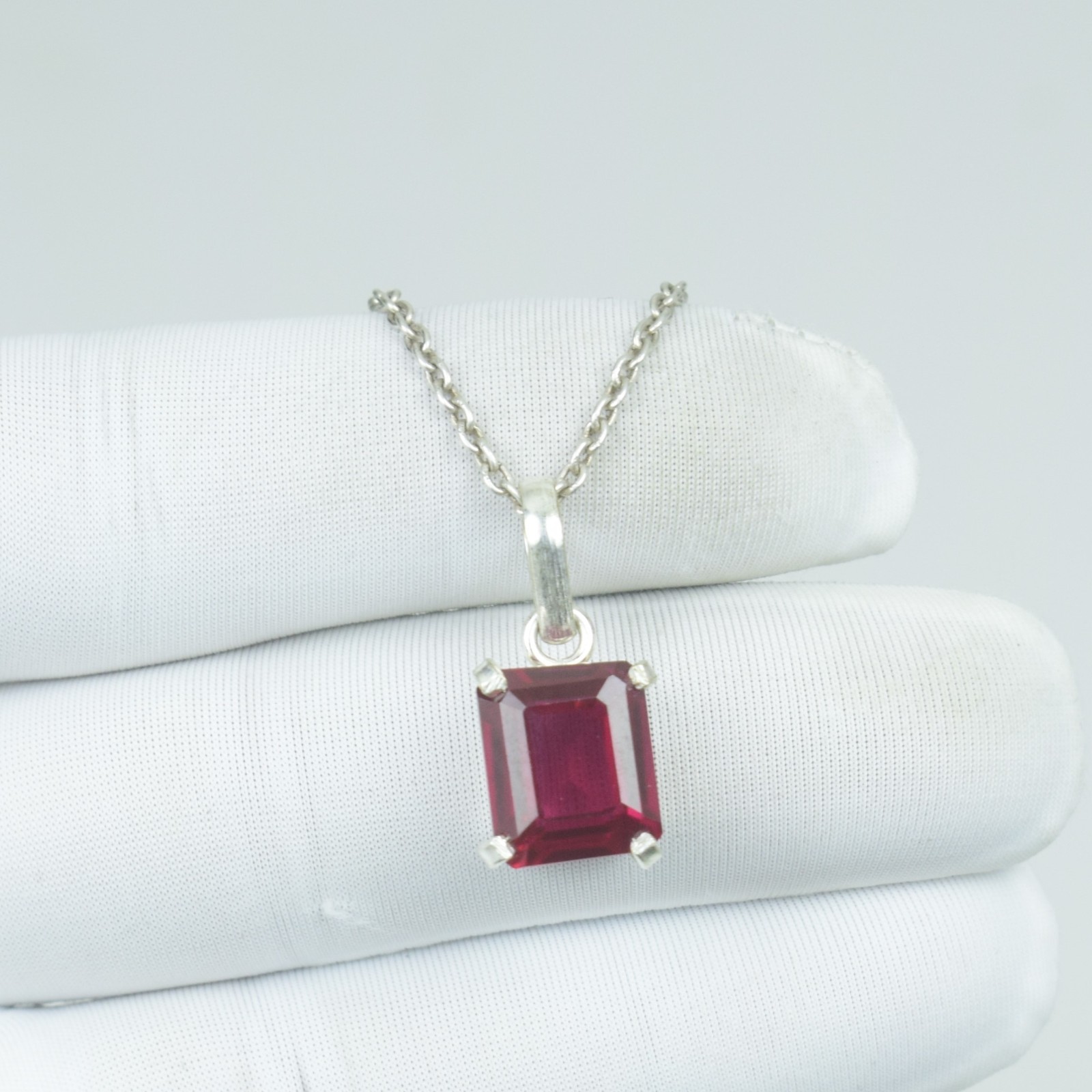 18Cts Vintage Emerald Cut Garnet Necklace, Gift Handmade Pendant Jewelry,