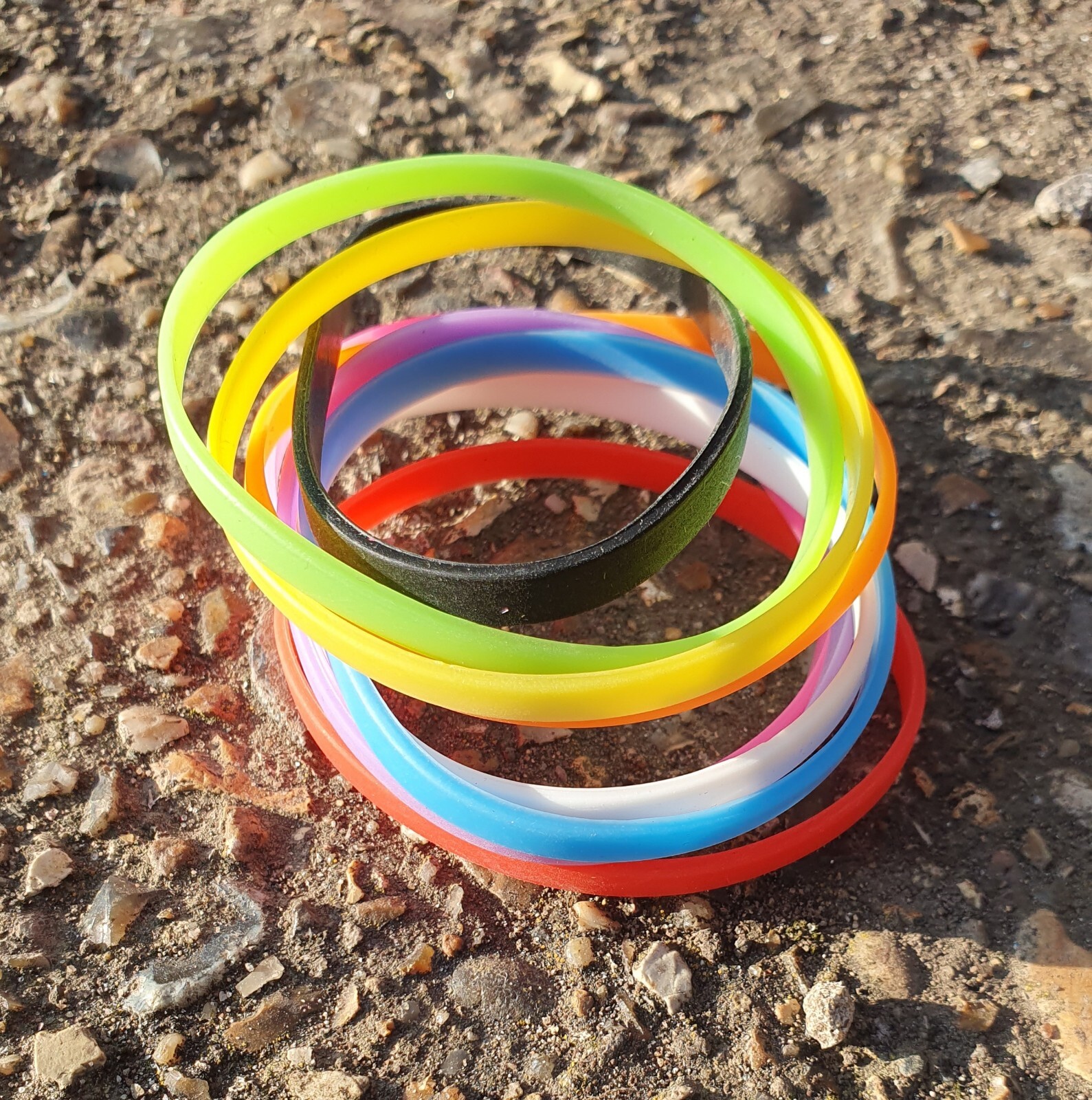 8x Unisex Slim Fashion Silicone Rubber Bands Bracelets Mixed Colours UK Seller