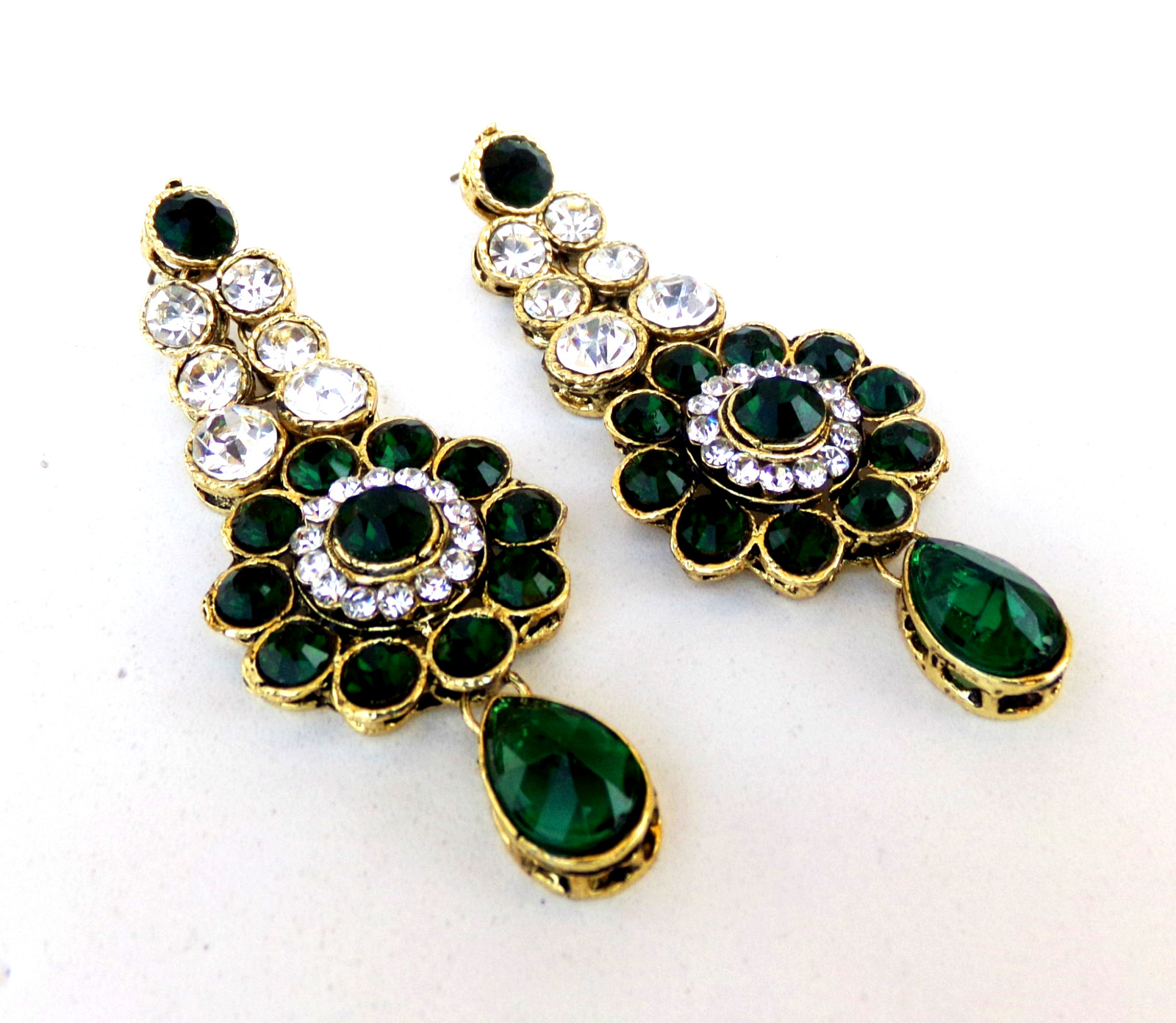 Traditional earing Ethnic Kundan Jhumka for Women’s/Girls | 1 Pack Of Earrings