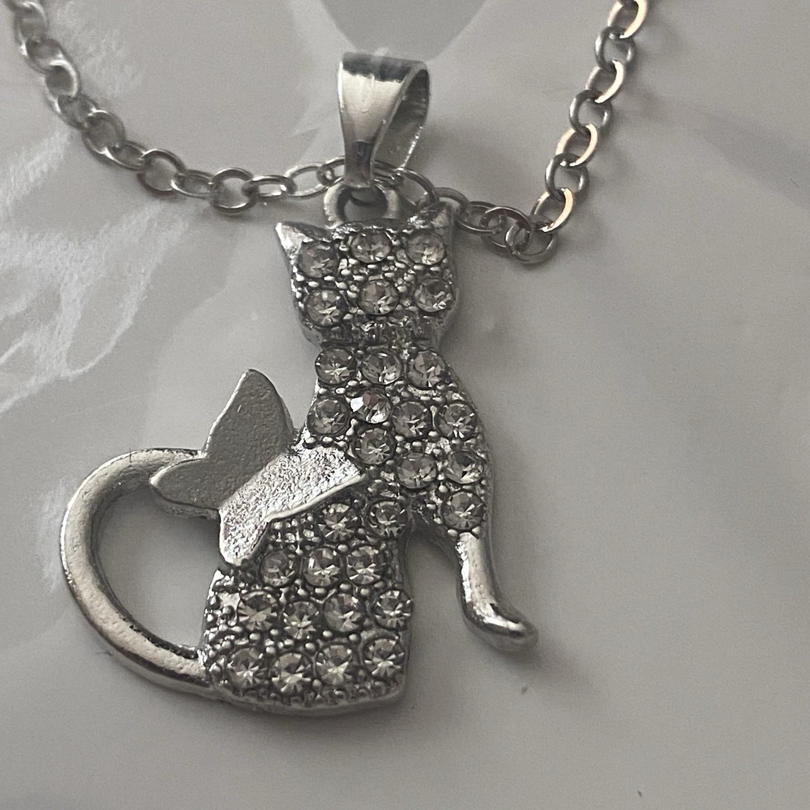 Cat & Butterfly & Clear Rhinestones Silver Tone Pendant On 20” Necklace Chain