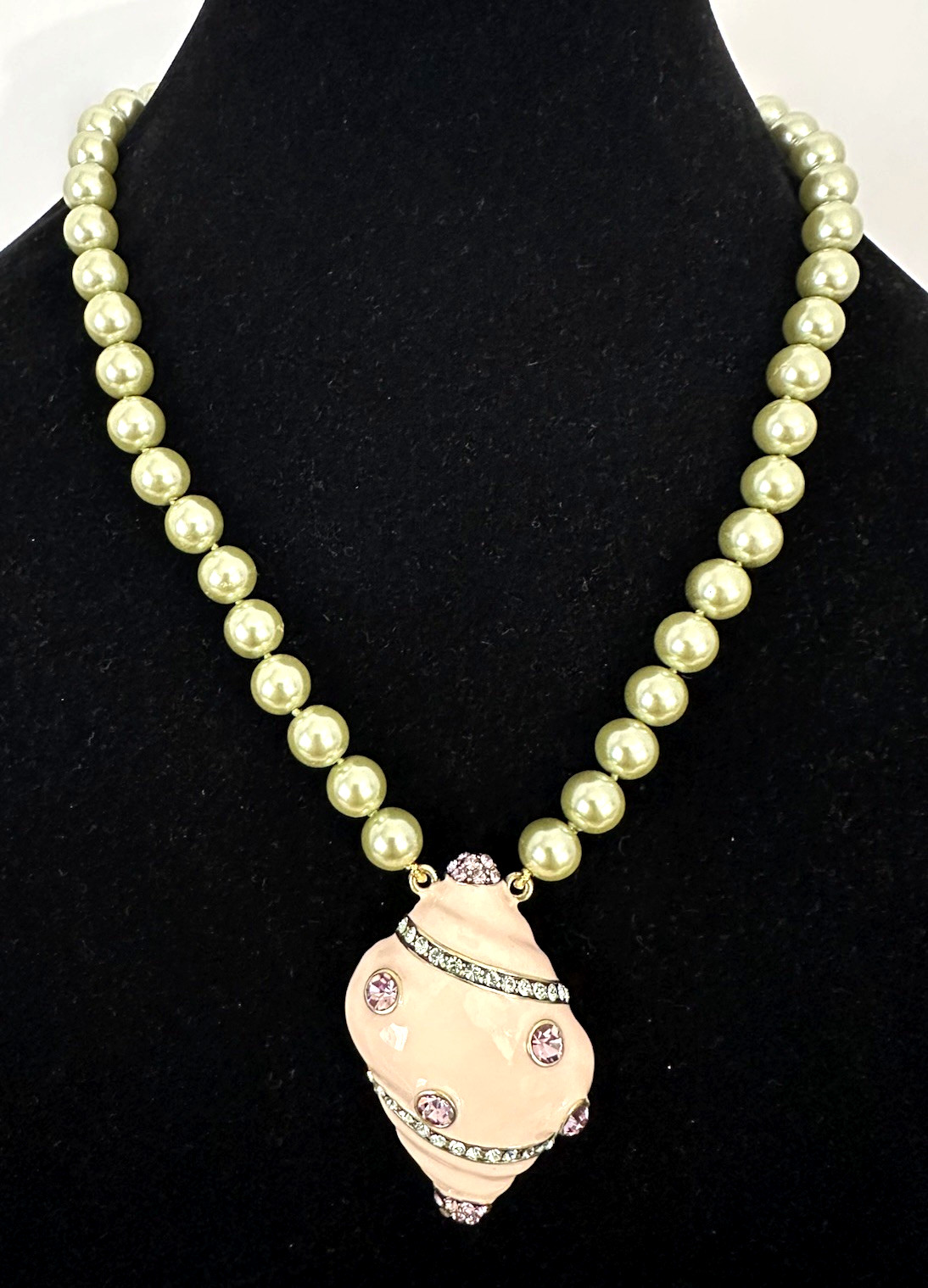 HEIDI DAUS Pink Rhinestone Enamel Seashell With Faux Pearl Sage Green Necklace