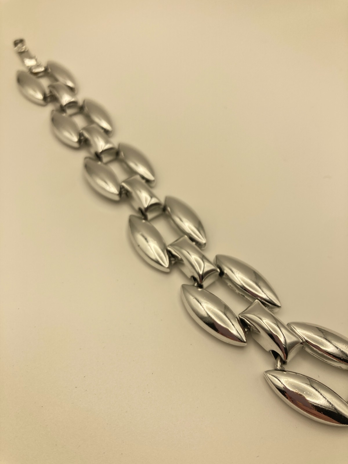 Silver Tone Marquise Link Bracelet Chunky Couture Modernist Polished