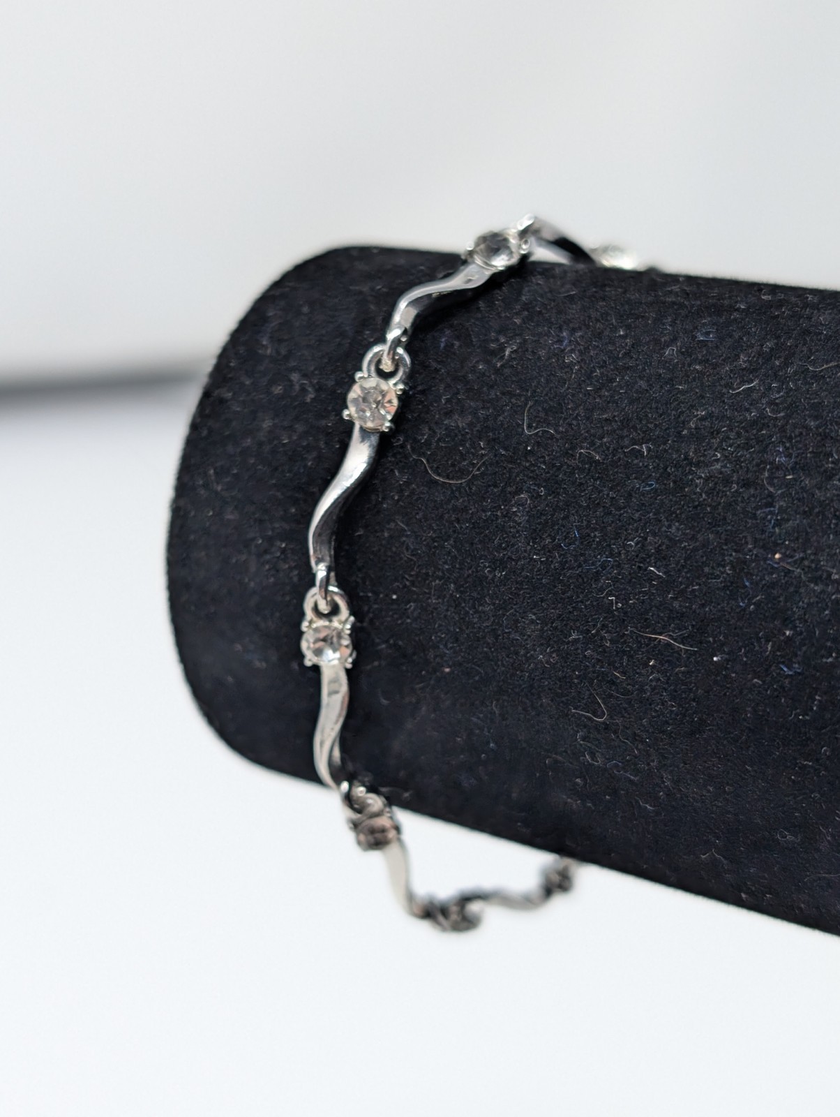 6.5″-8.5″ Rhinestone Link Bracelet White Gold Plated Marked 18KGP