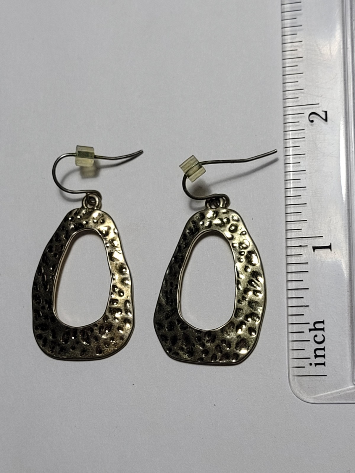 Bold Goldtone Hammered Texture Open Teardrop Hoop Earrings Hook Women’s Jewelry