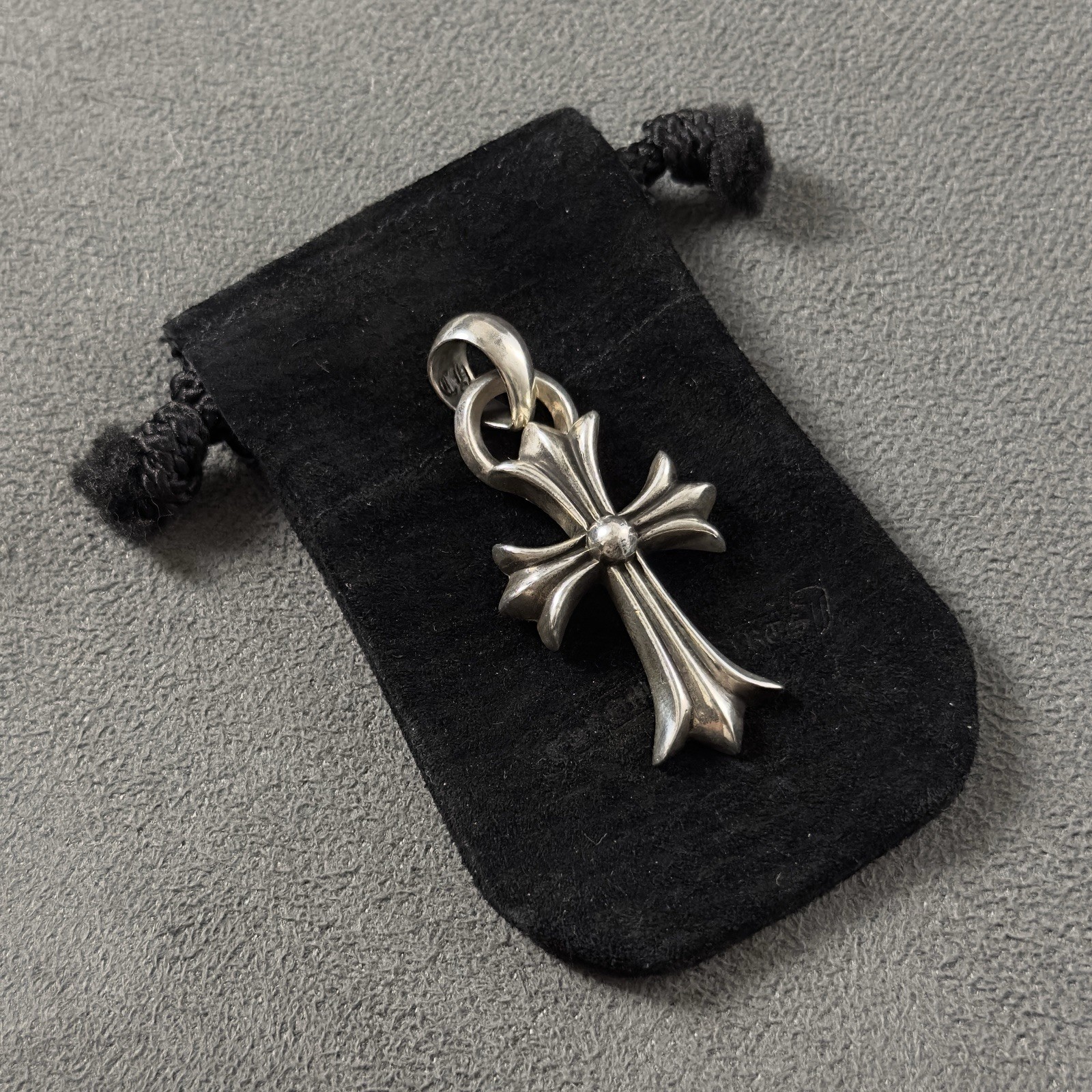Chrome Hearts Small Cross Bale Pendant