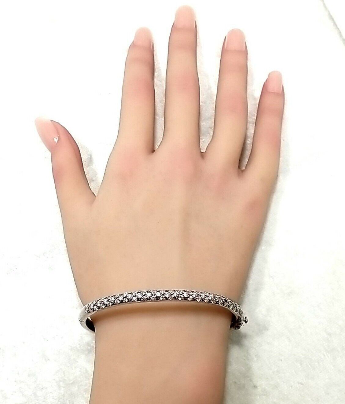 925 Sterling Silver Cubic Zirconia Hinged Oval Bangle 6.5″ Bracelet 13.5 Grams