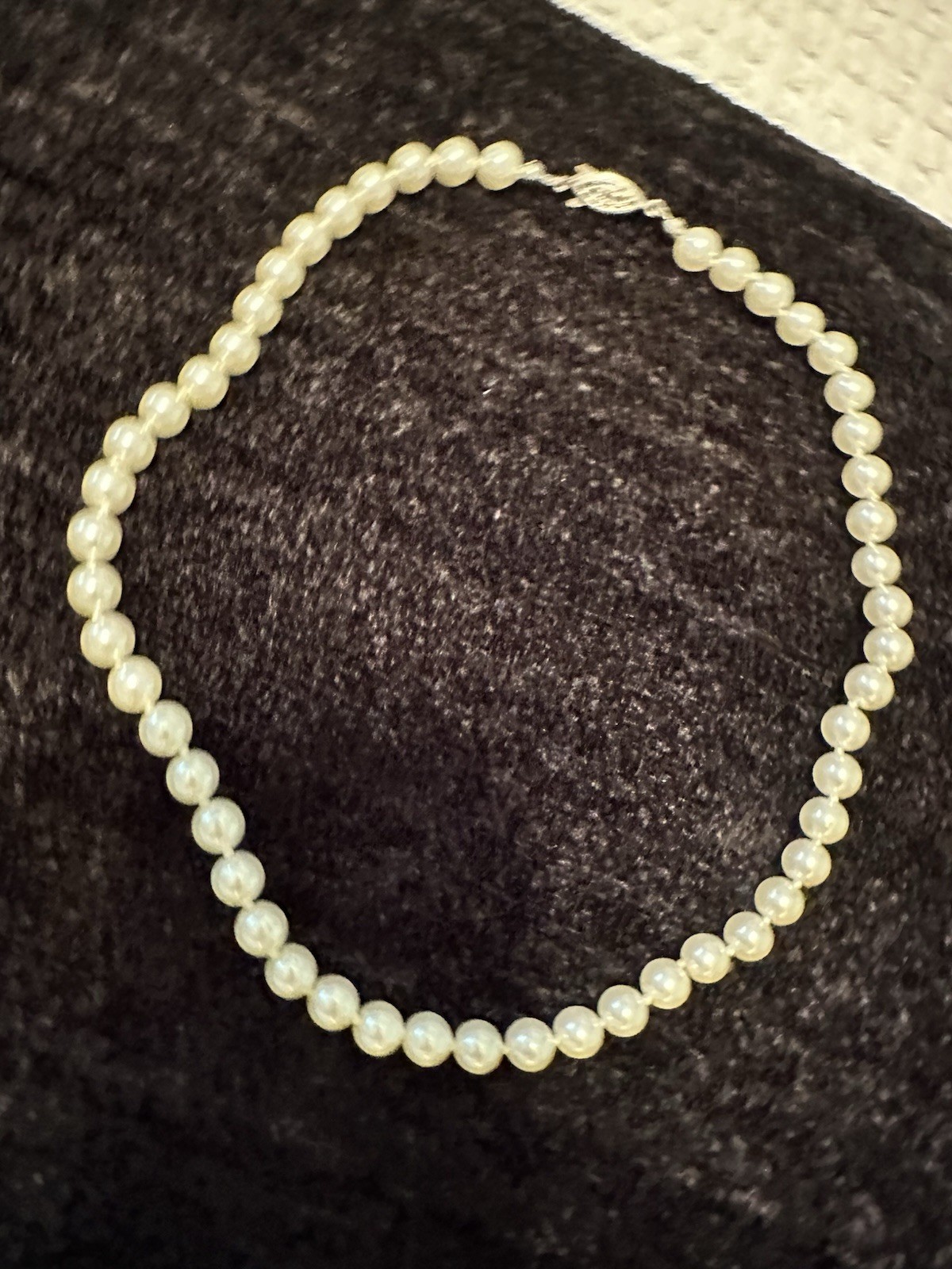 Ivory Faux Beaded Pearl Necklace With Silver Tone Clasp