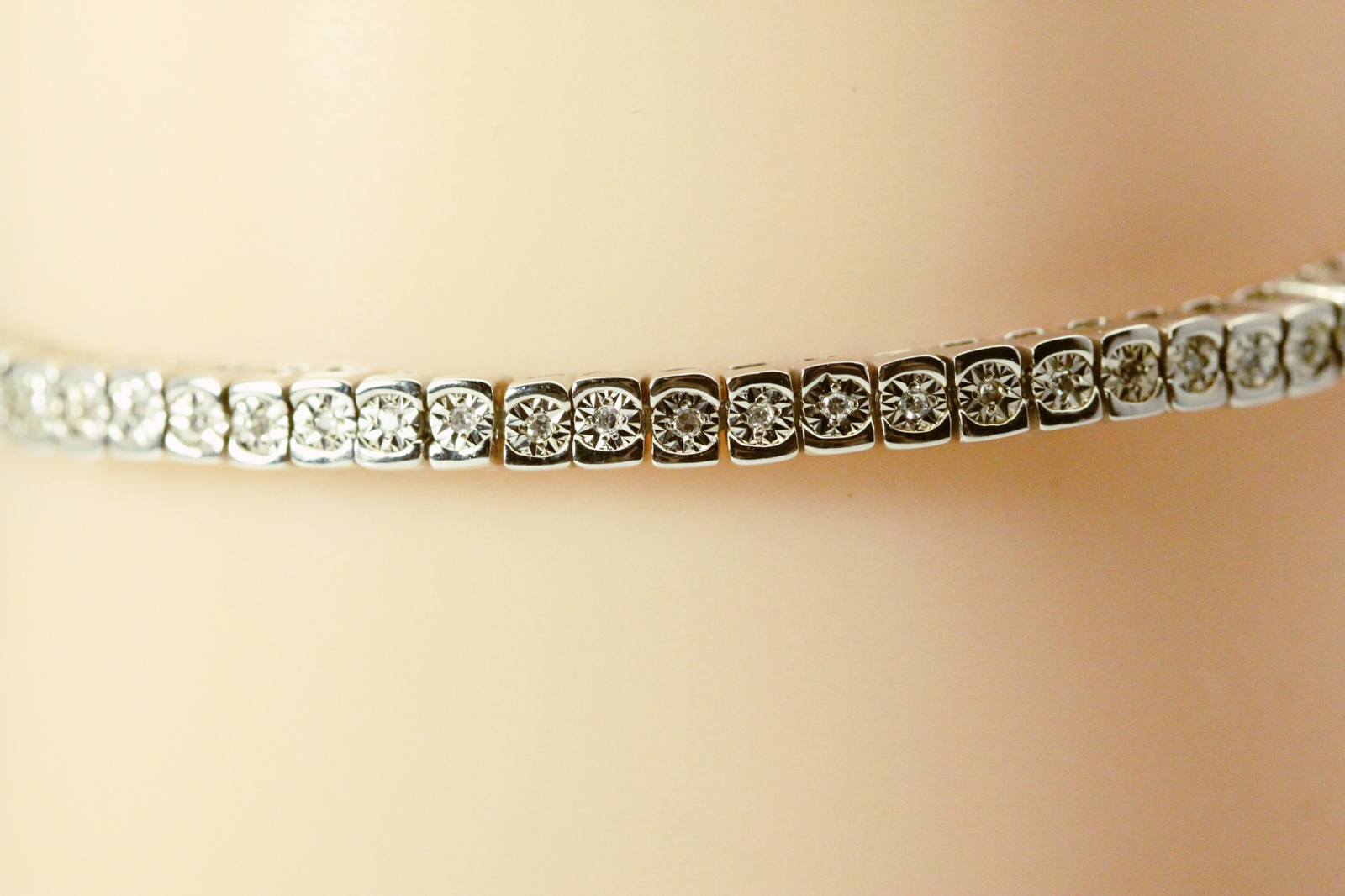 Sterling Silver 925 Adjustable Bracelet with Diamond Accents 9.1 Grams (BR5156)