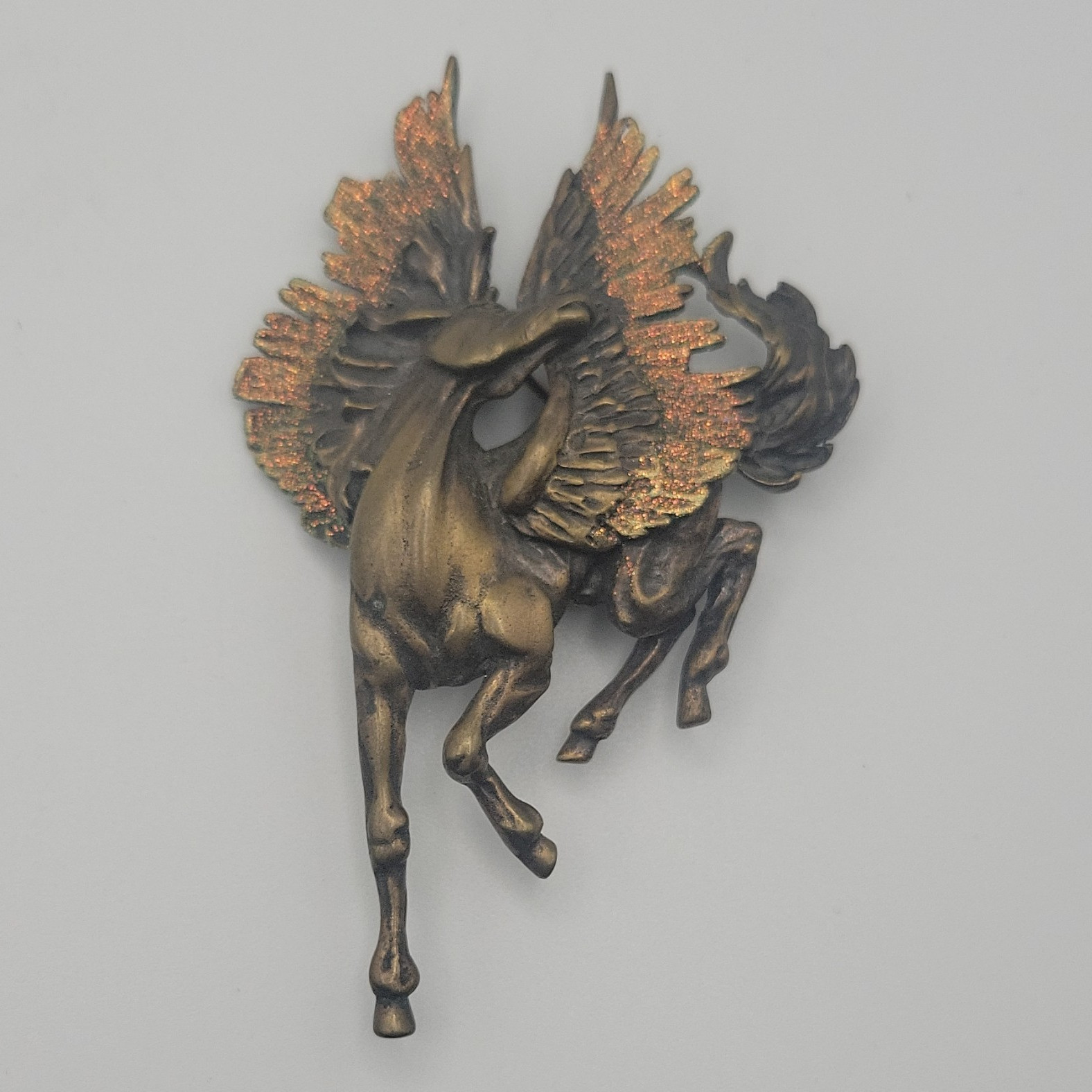 JJ Bronze Tone Metal Winged Horse Pegasus Brooch Pin Animal Theme Signed 3in