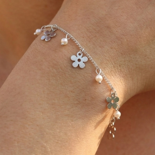 Elegant 925 Silver Plated Brass Chain Bracelet | Designer Silver Tone Minimalist