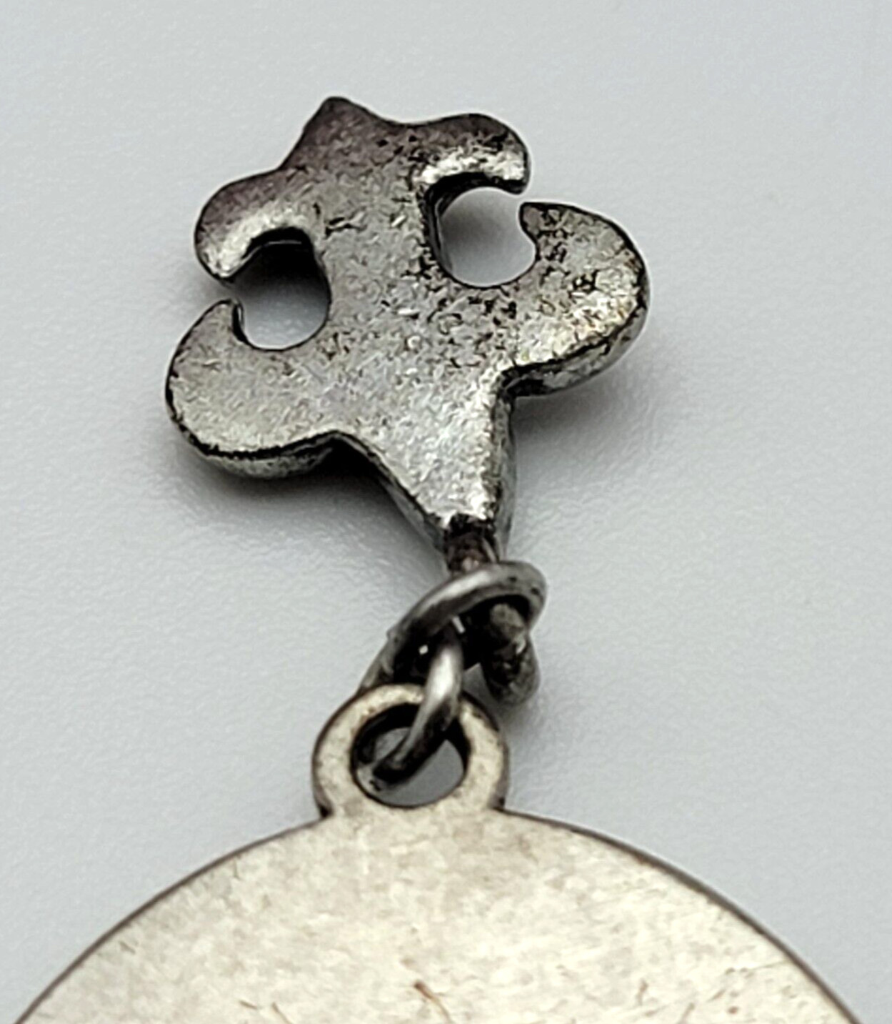 JOSTENS SENIOR Rhinestone Crystal Accents Antiqued Silver Tone Pendant 1.25 Inch