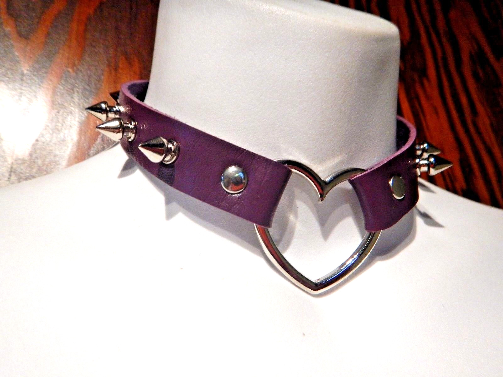 PURPLE SPIKED HEART RING COLLAR steel rivet stud choker punk necklace vinyl Z2