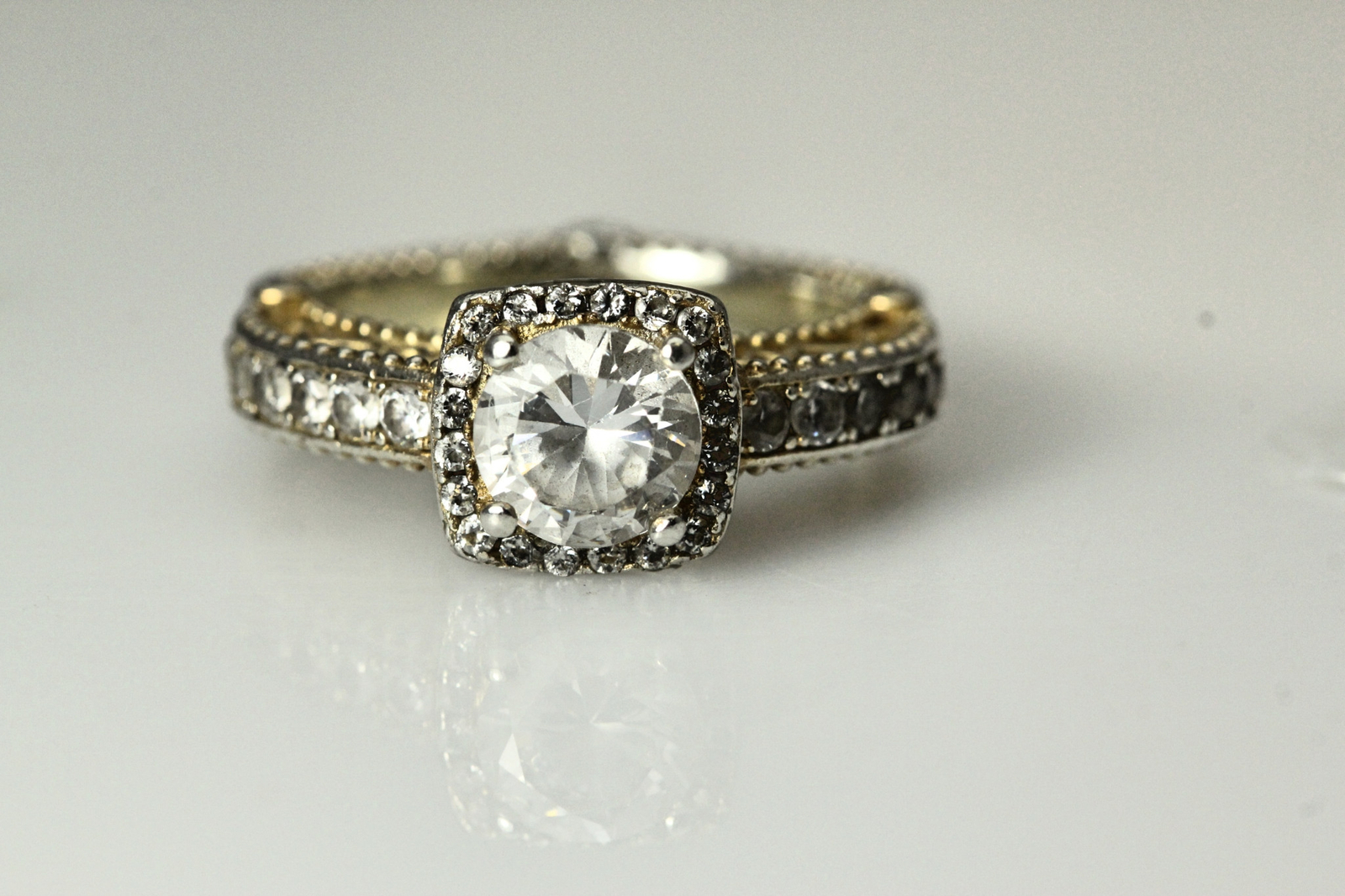 Gold Plate 925 Sterling Silver Size 6.5 CZ Ornate Halo Ring 6.6 Grams (RIN7719)