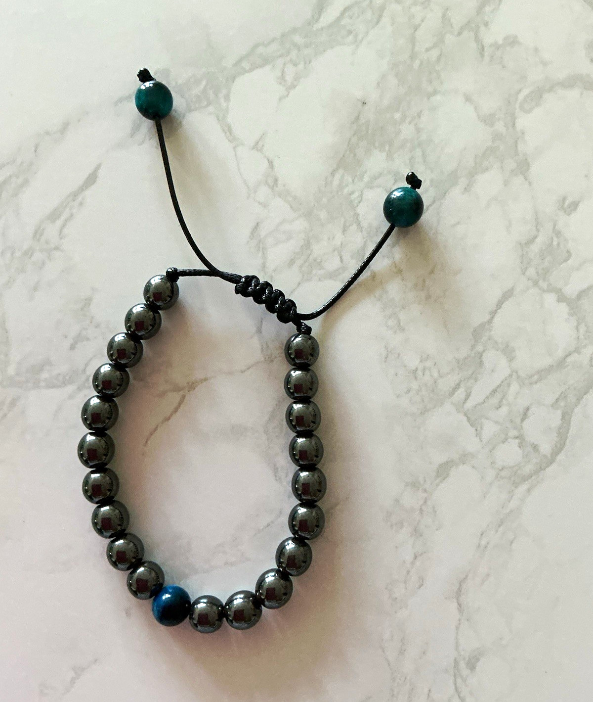 Beaded Adjustable Drawstring Bracelet Gray Black Round Beads Blue Accent Bead