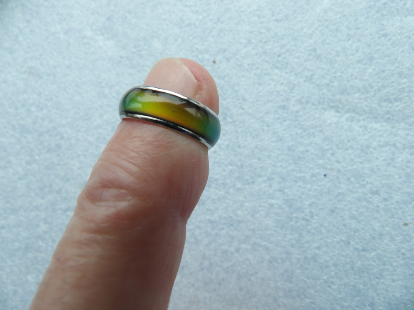 Silver Mood Ring Size 5+ Multicolor, Changes Color by Temperature