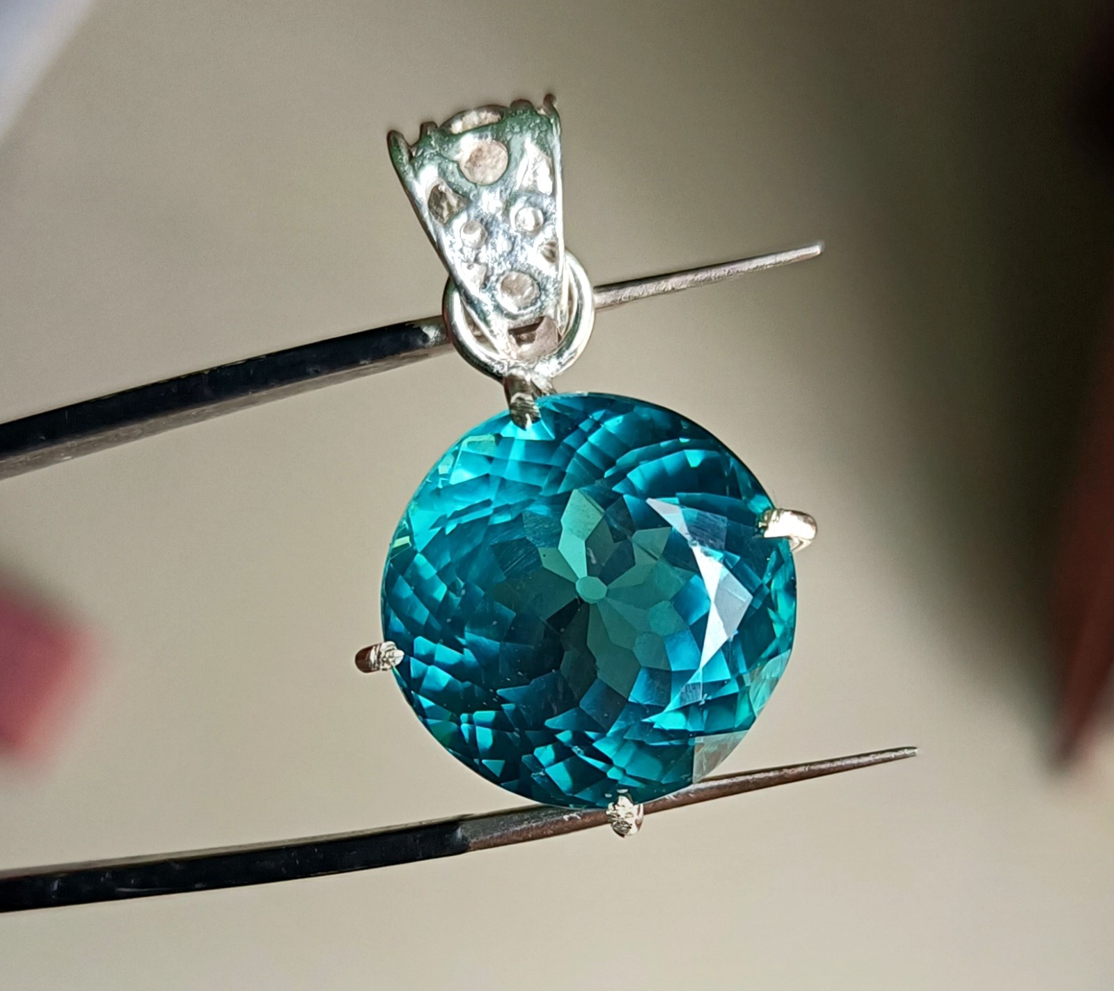 Natural Certified Paraiba Tourmaline 33.75 Ct Loose Gemstone Pendant 925 Silver