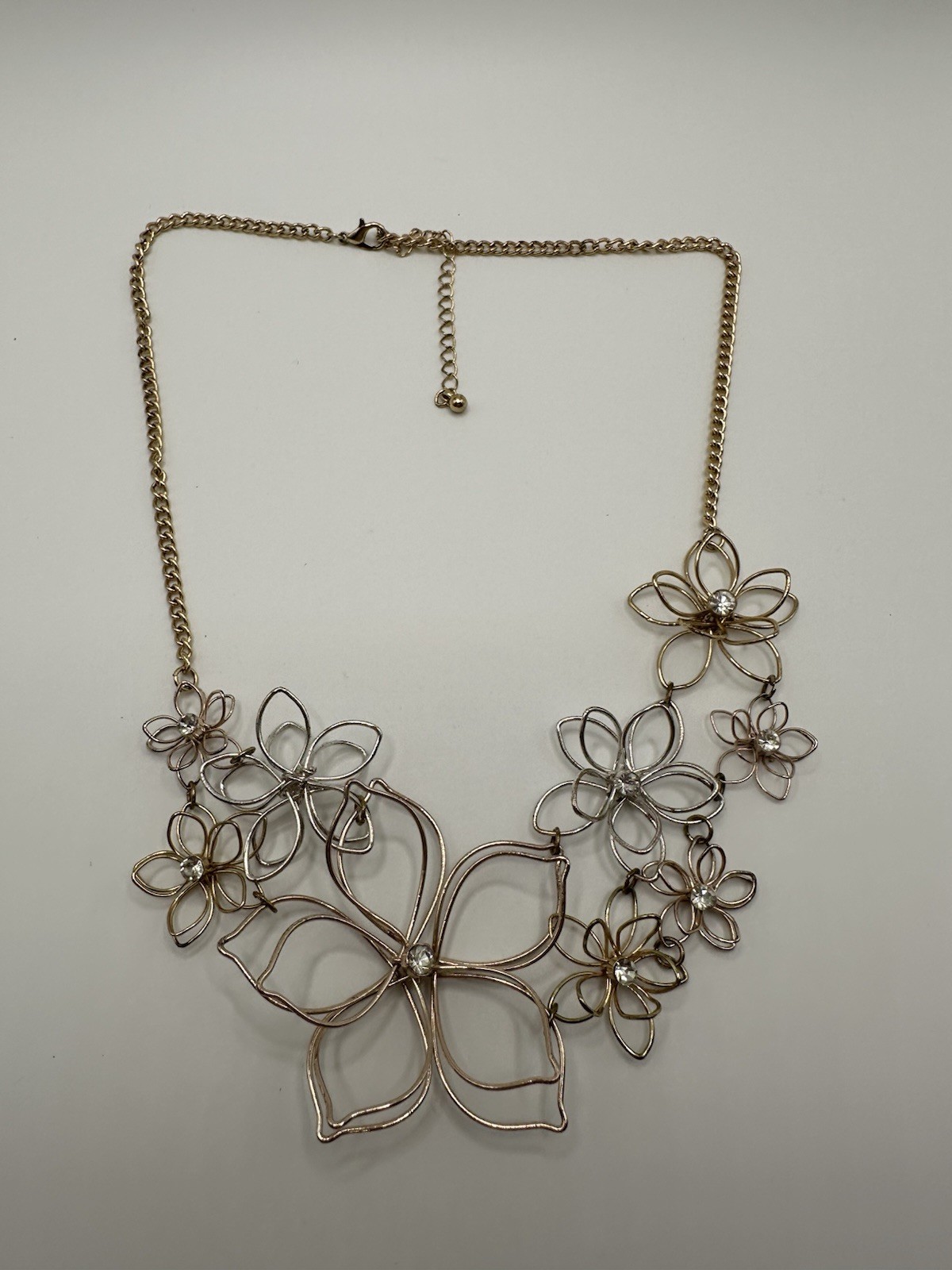 Gold and Silver Tone Wire Flower Statement Bib Necklace 18”