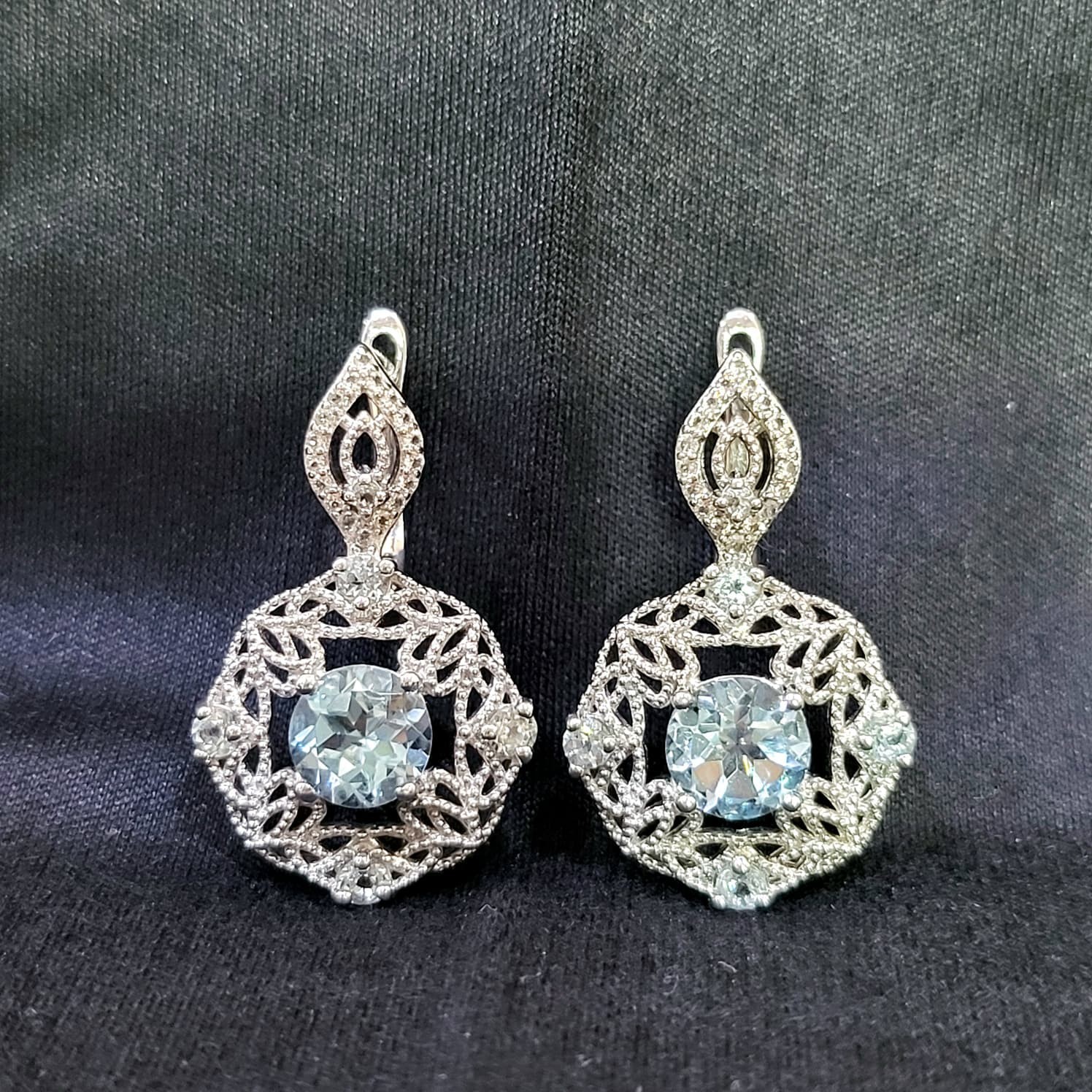 925 Sterling silver Earing Round Sky Blue Topaz 7.00MM Gemstone Jewelry.