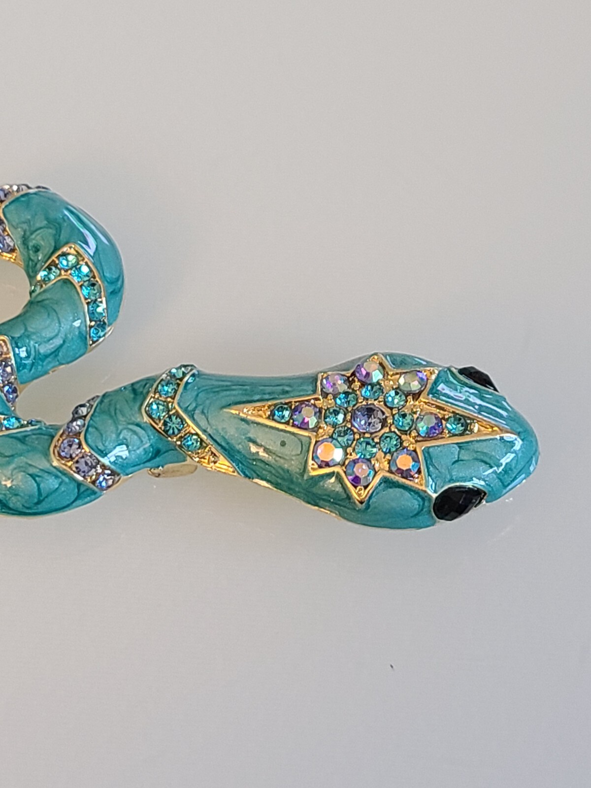 FAB DESIGNER STYLE UNSIGNED HUGE 3.75 INCH SNAKE BROOCH / PENDANT BLUE AURORA
