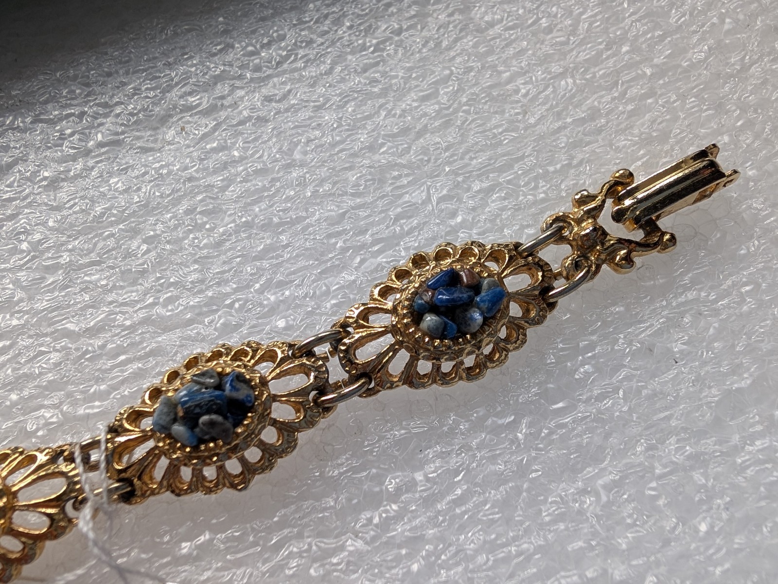 Vintage Yellow Gold Tone Ornate Panel Bracelet + Lapis Lazuli Chip 26g 18.5 cm L