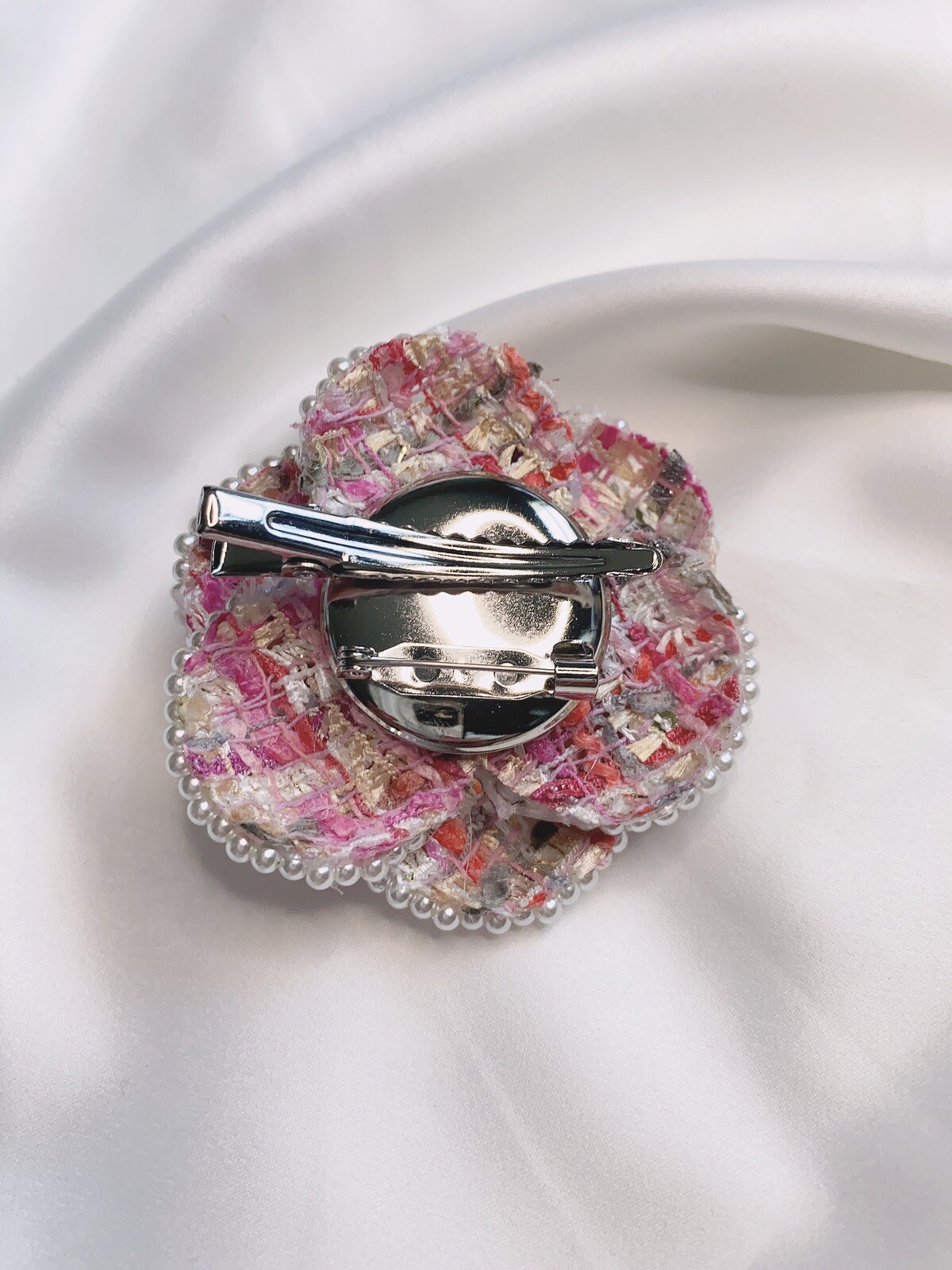 Camellia Flower Brooch Pin Scarf Clip pink New Handmade 2.5” x 2.5” tweed pearl