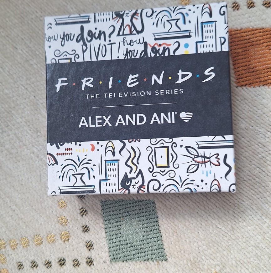 2019 Alex & Ani “FRIENDS” TV Show Pivot Couch Charms Gold Expandable Bracelet