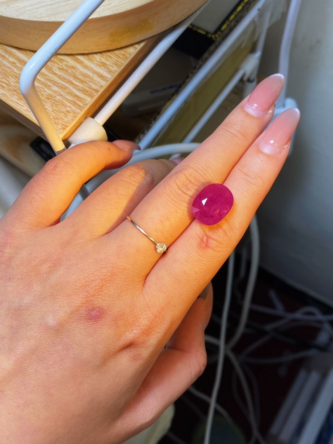 [jerseychou] Natural ruby 13.56 ct, Afghanistan, no heat , AIGS