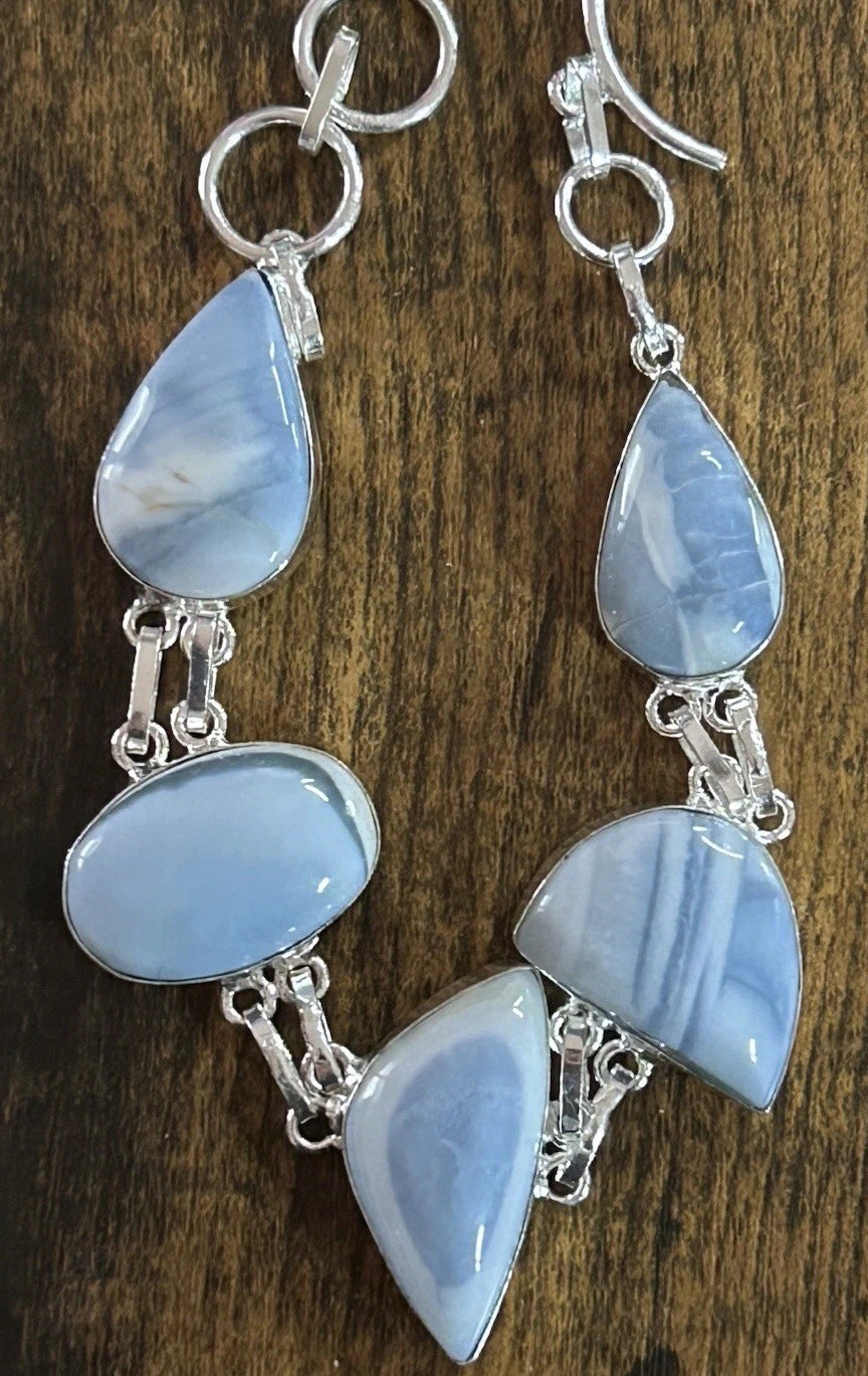 28352. Owyhee Opal Gemstone Handmade Bracelet Jewelry 25 Gms