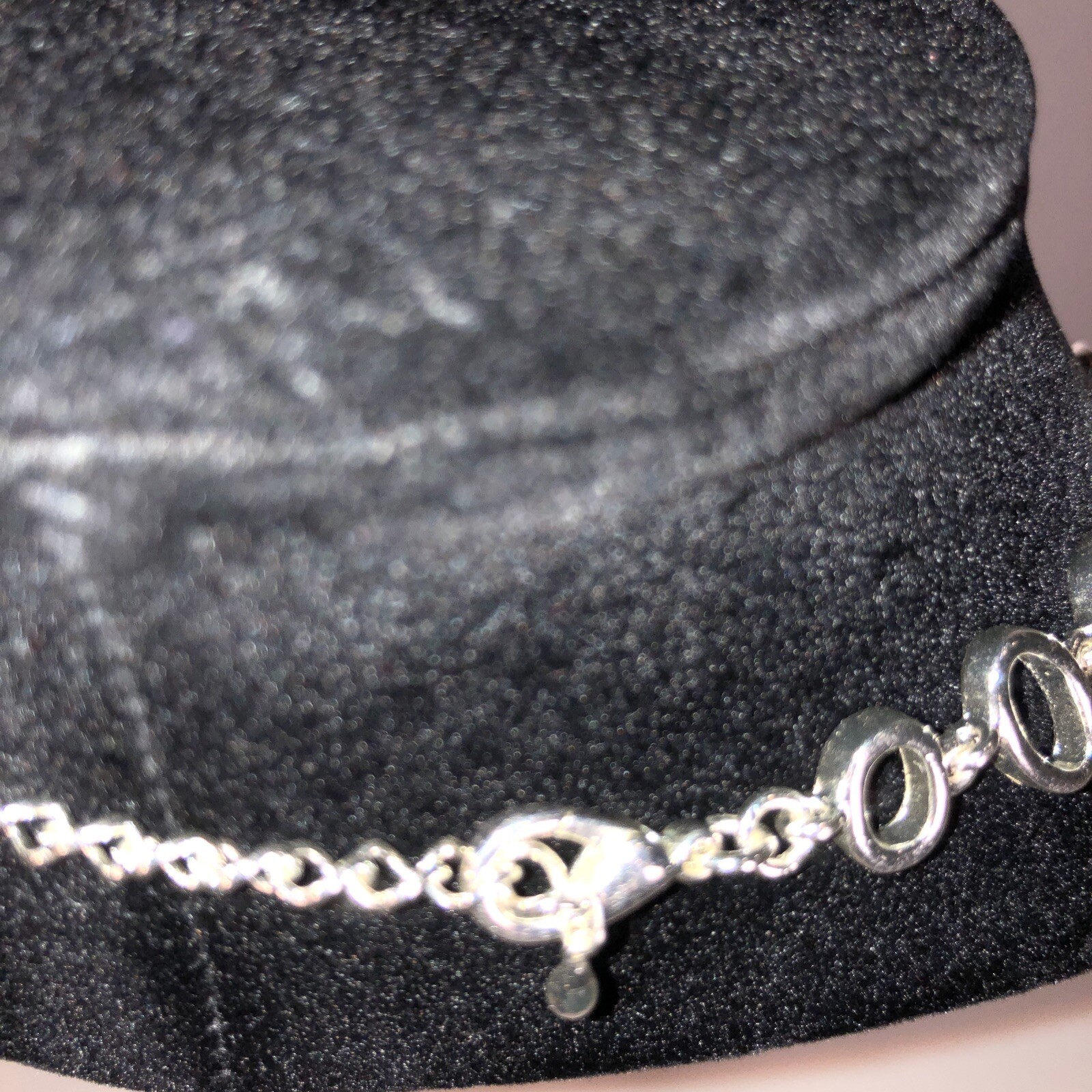 Elegant Silver Plated Ovals Necklace 16.5 to 19.5 Inches Wedding Jewelry