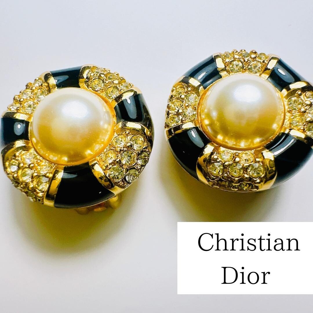 Christian Dior Pearl Crystal Earrings Black White Gold Round Vintage 0.7in