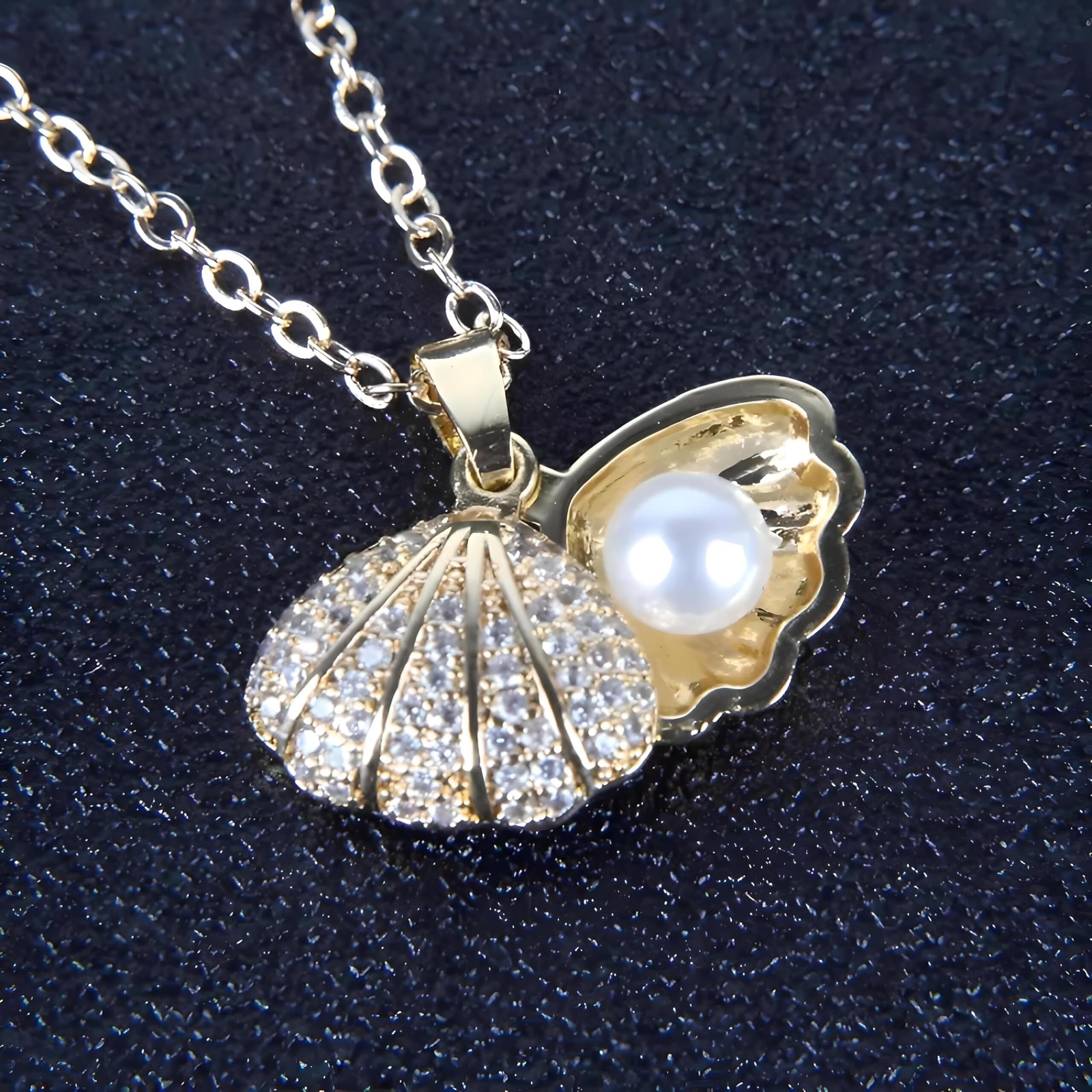 Crystal Clam Shell Oyster Pearl Pendant Necklace, 18 Inch Chain with 2 Inch Exte