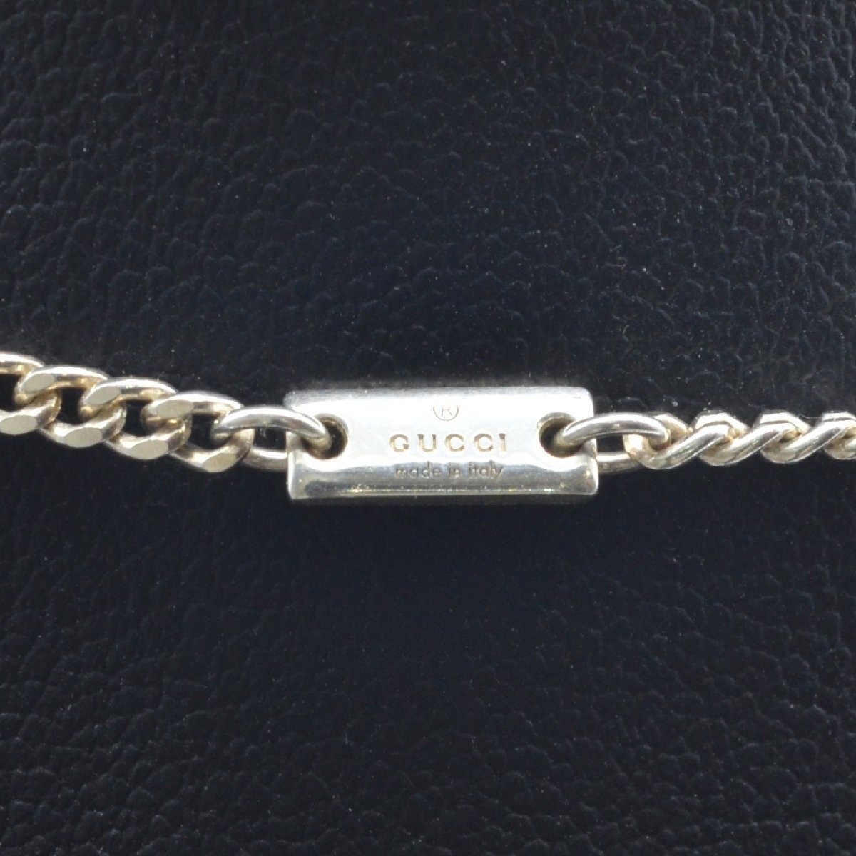 GUCCI Silver Interlocking G Necklace Pendant Adjustable 50-55cm Used