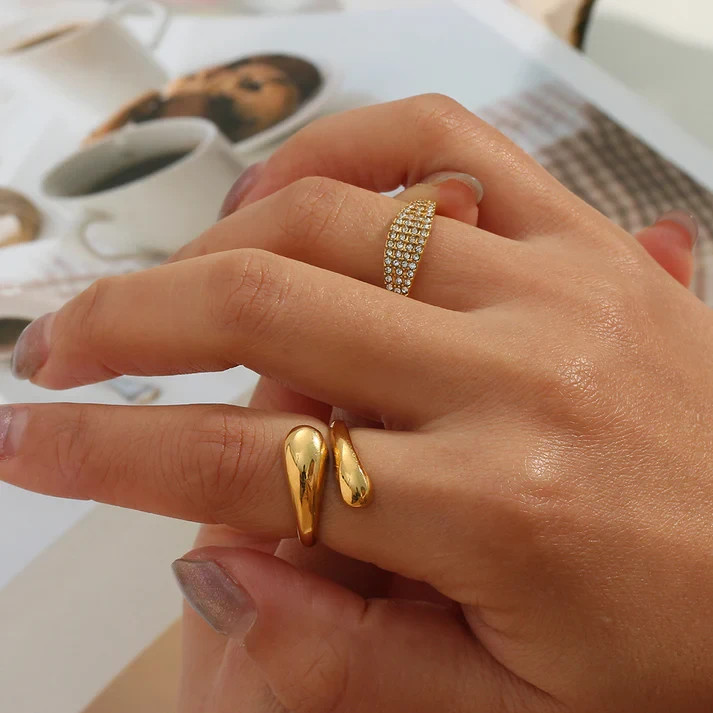 Gold plated teardrop shape ring brass metal ring for gift