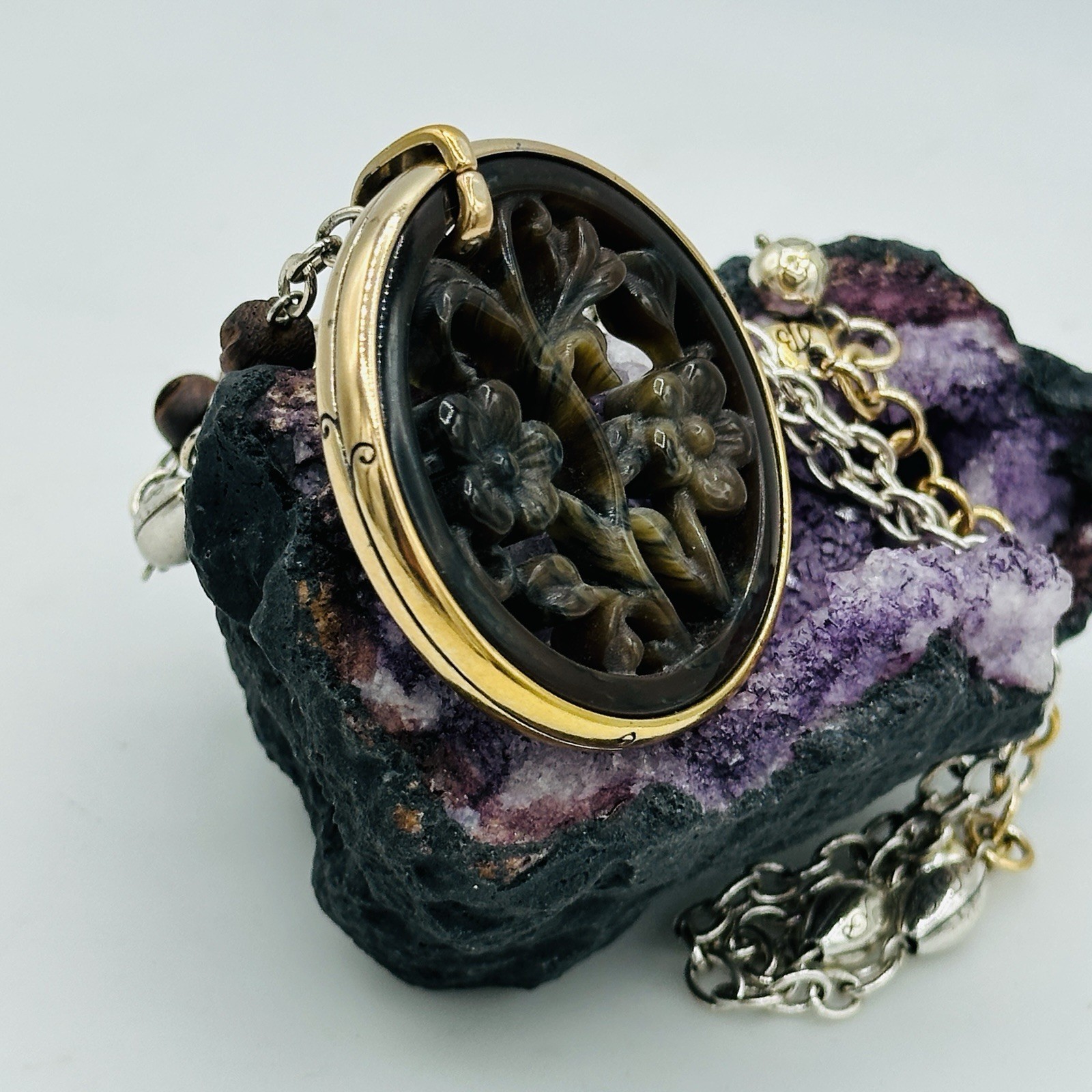 Brighton Floral Openwork Resin Pendant Necklace Gold Plated Beaded Chain