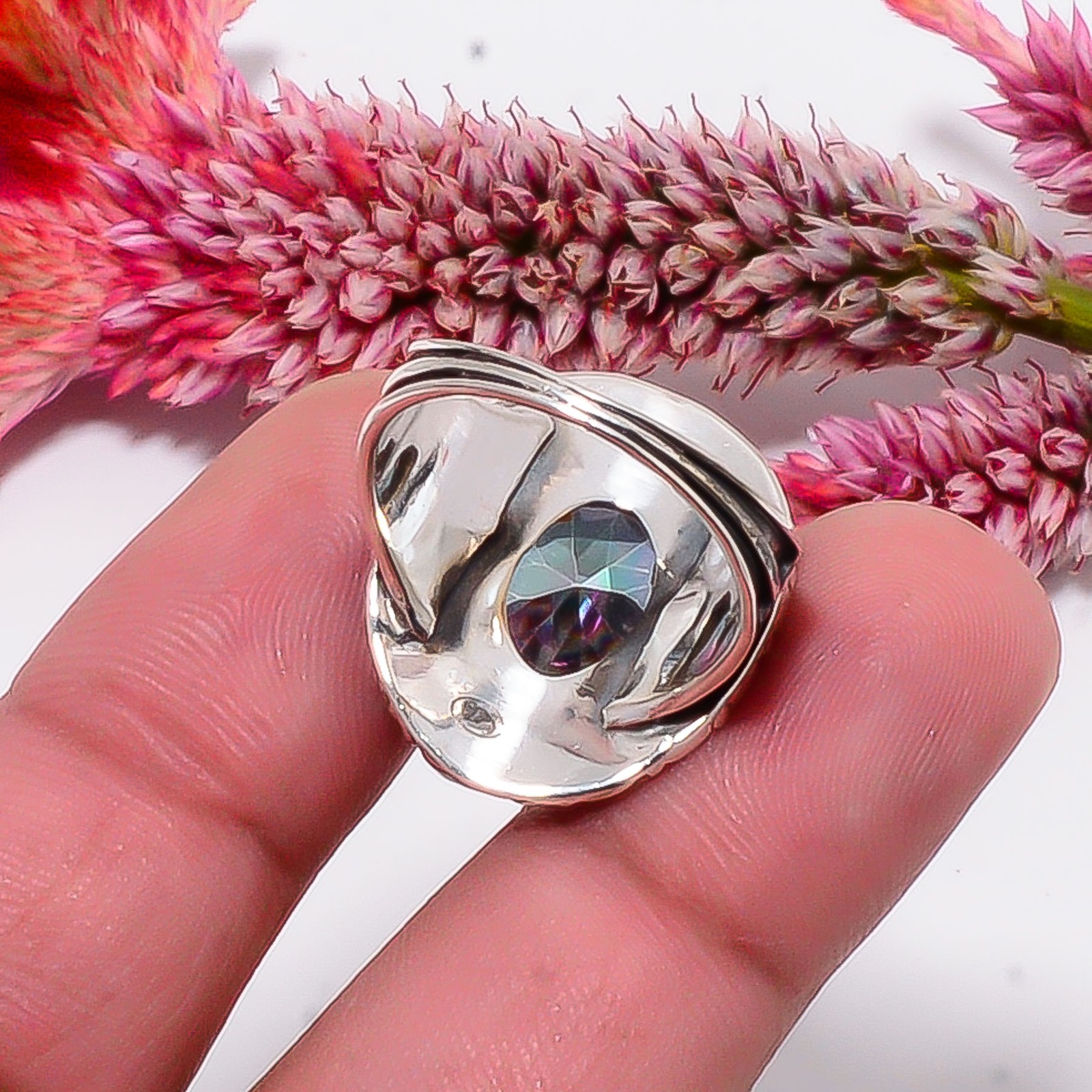 Rainbow Mystic Fire Topaz Fine Art Oxidised 925 Sterling Silver Ring S.8 R115559