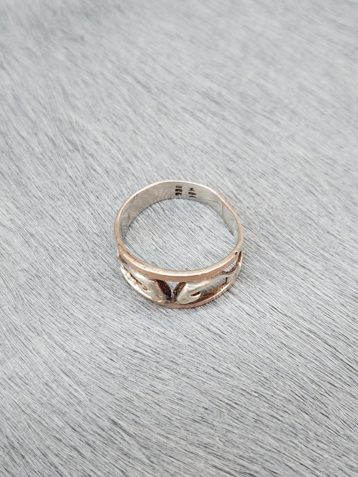 Sterling silver and 10k gold Band Ring Dolphins Size 7
