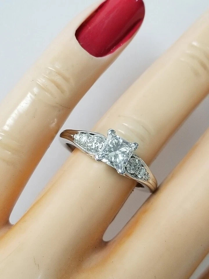 2 Ct Princess Simulated Diamond Women Wedding Band Ring 14K White Gold Plated