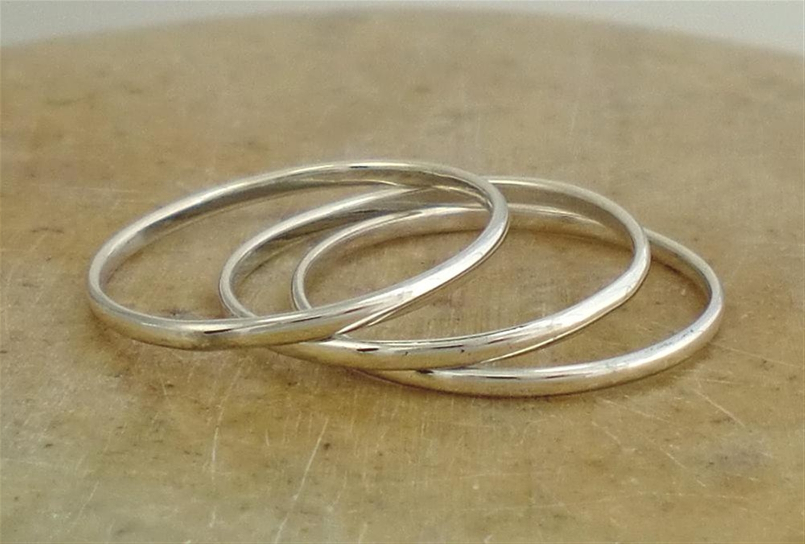 3 x STERLING SILVER 1.0mm WIDE STACKABLE BAND RINGS size 9 style# r1940
