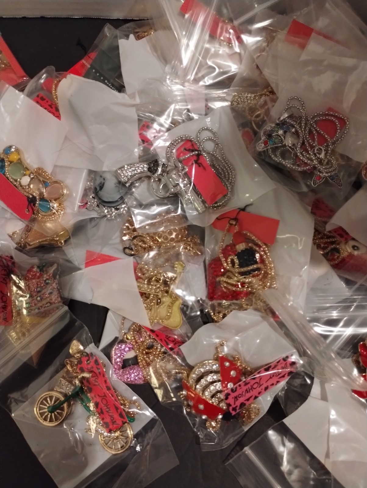 BETSEY JOHNSON Rhinestone novelty pendant necklaces/ Pins Wholesale lot Of 25