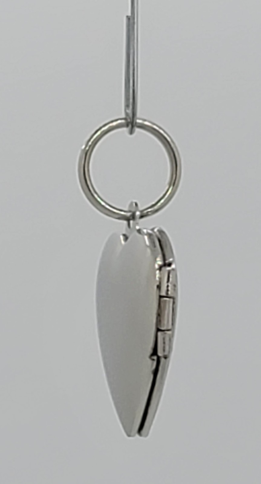 Silver Tone HEART LOCKET – Picture Photo Memory People Pet, Charm Keychain, .75″