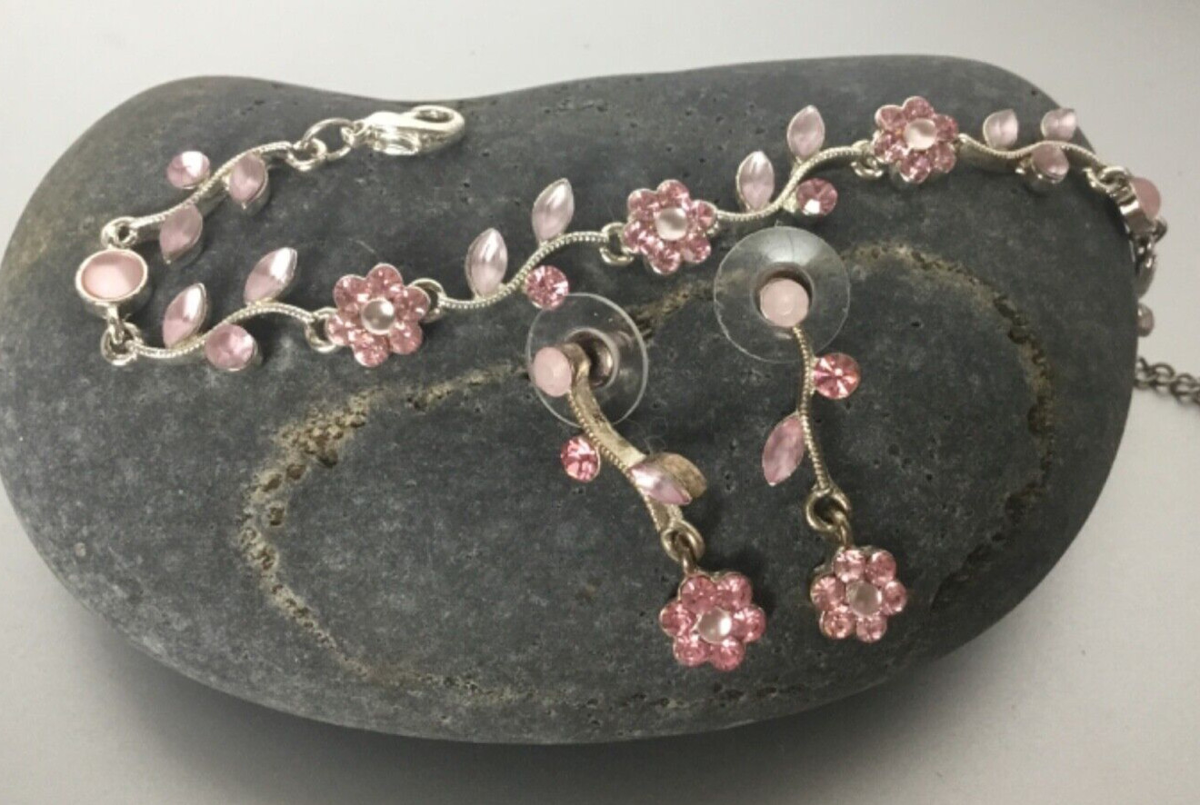 Pink Crystal Floral Flower Bracelet & Dangle Earrings Set Silver Tone Base