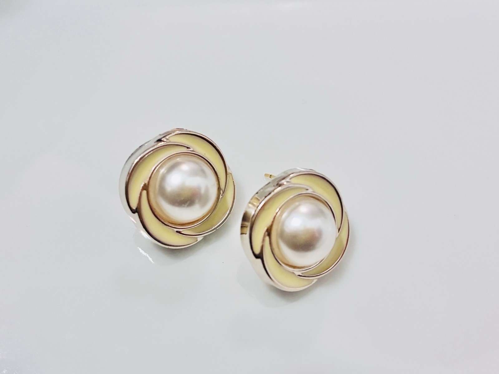 French Vintage Bottom Studs Earrings, High Quality,