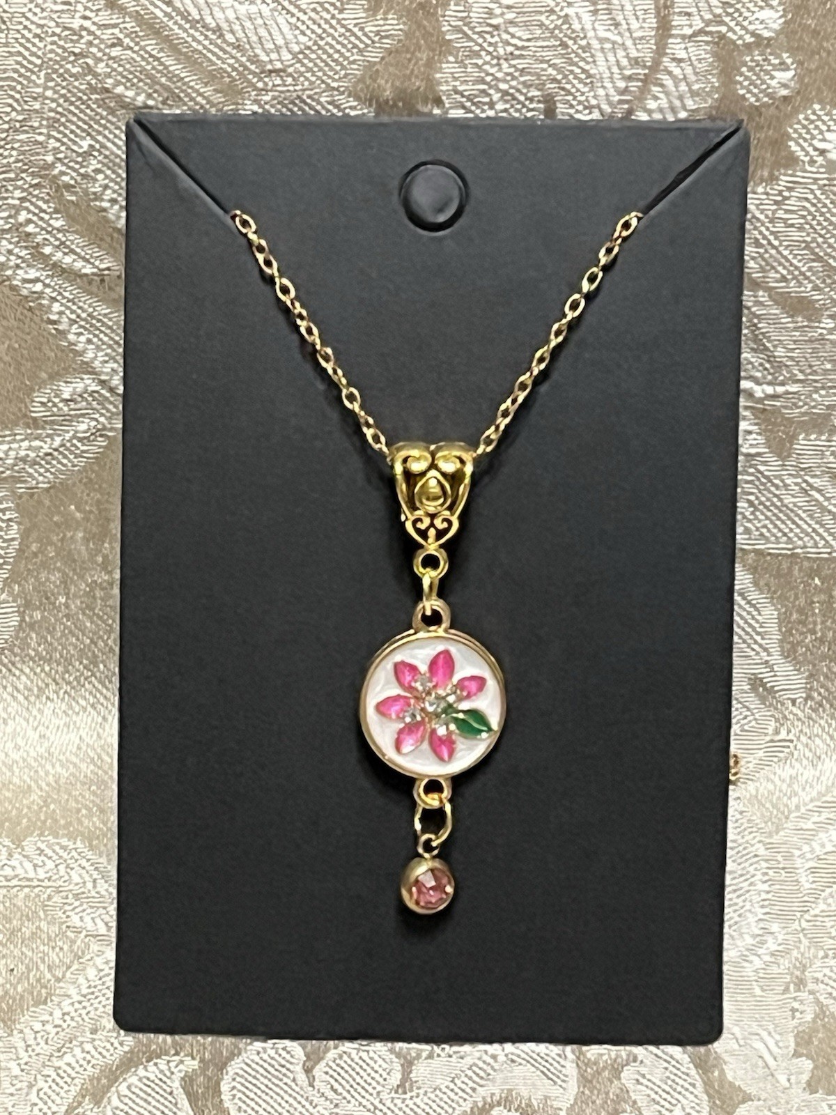 Retro Floral Gem Enamel Pendant Gold 18” Necklace Bohemian Floral Novelty