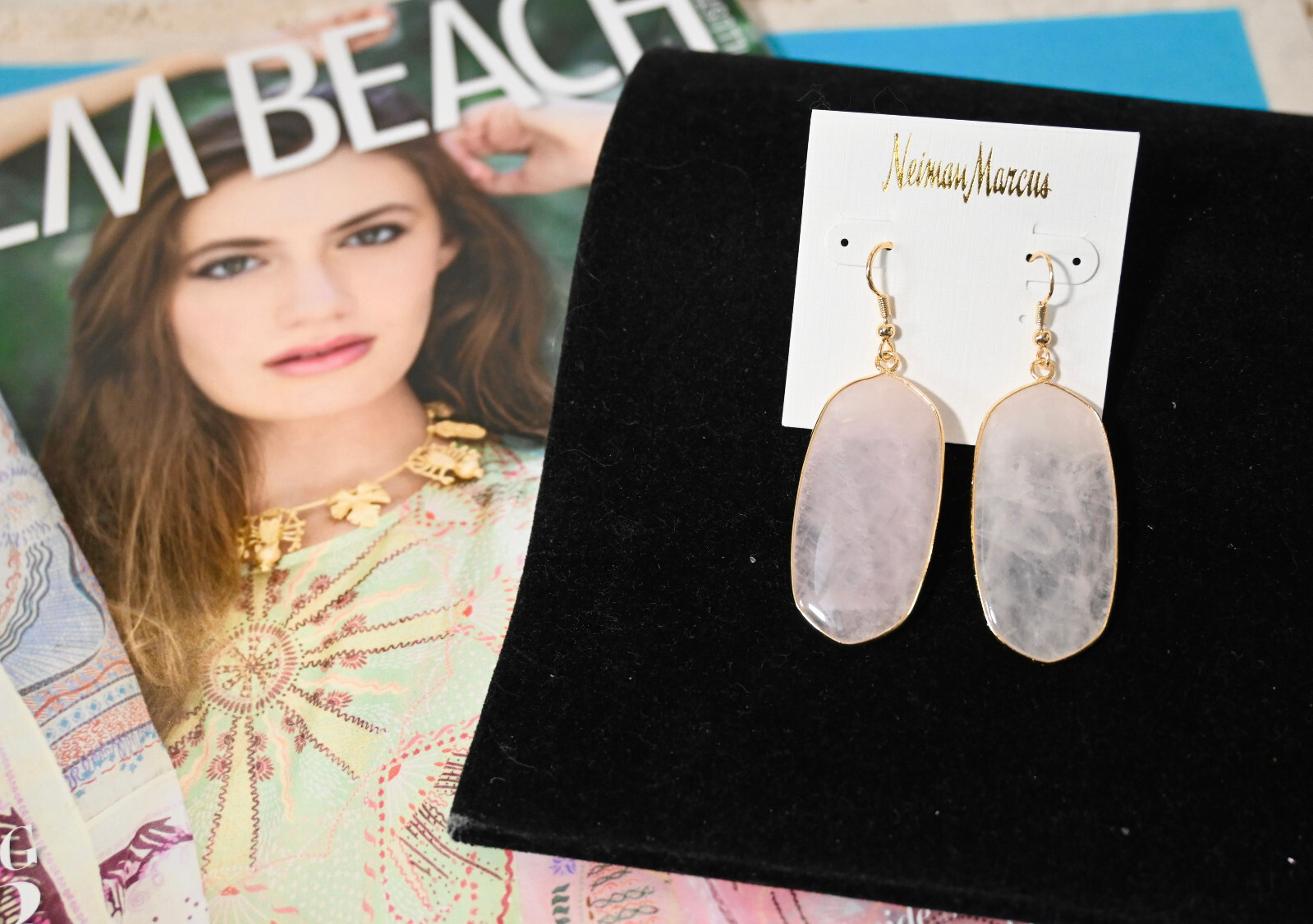 NWT $45 NEIMAN MARCUS Pale Pink Blush Elongated Drop Earrings Gold Plated