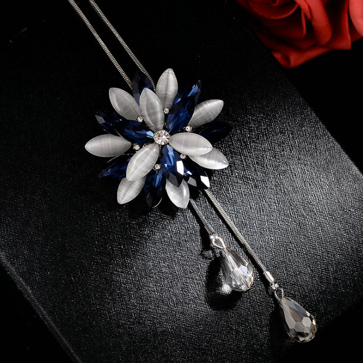 New Women Long Silver Tassel Cluster CZ Flower Pendant Necklace Chain Sweater SC