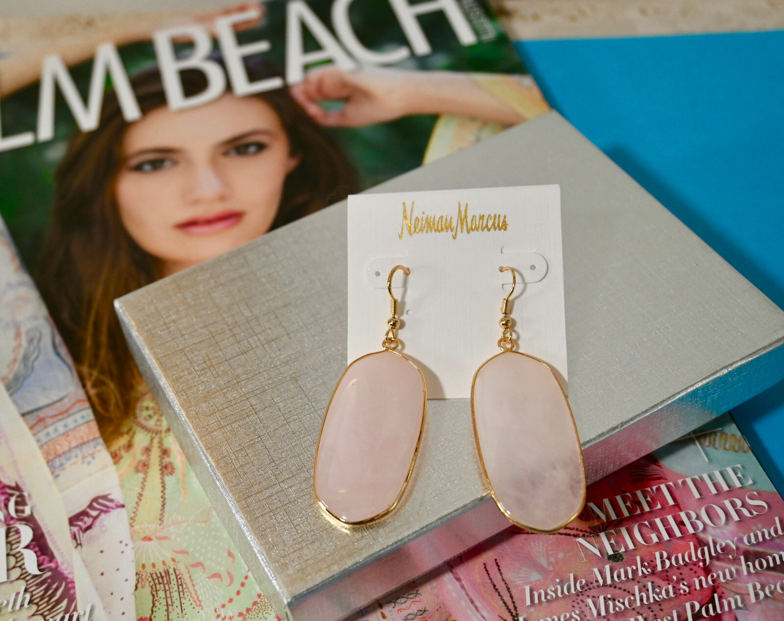 NWT $45 NEIMAN MARCUS Pale Pink Blush Elongated Drop Earrings Gold Plated