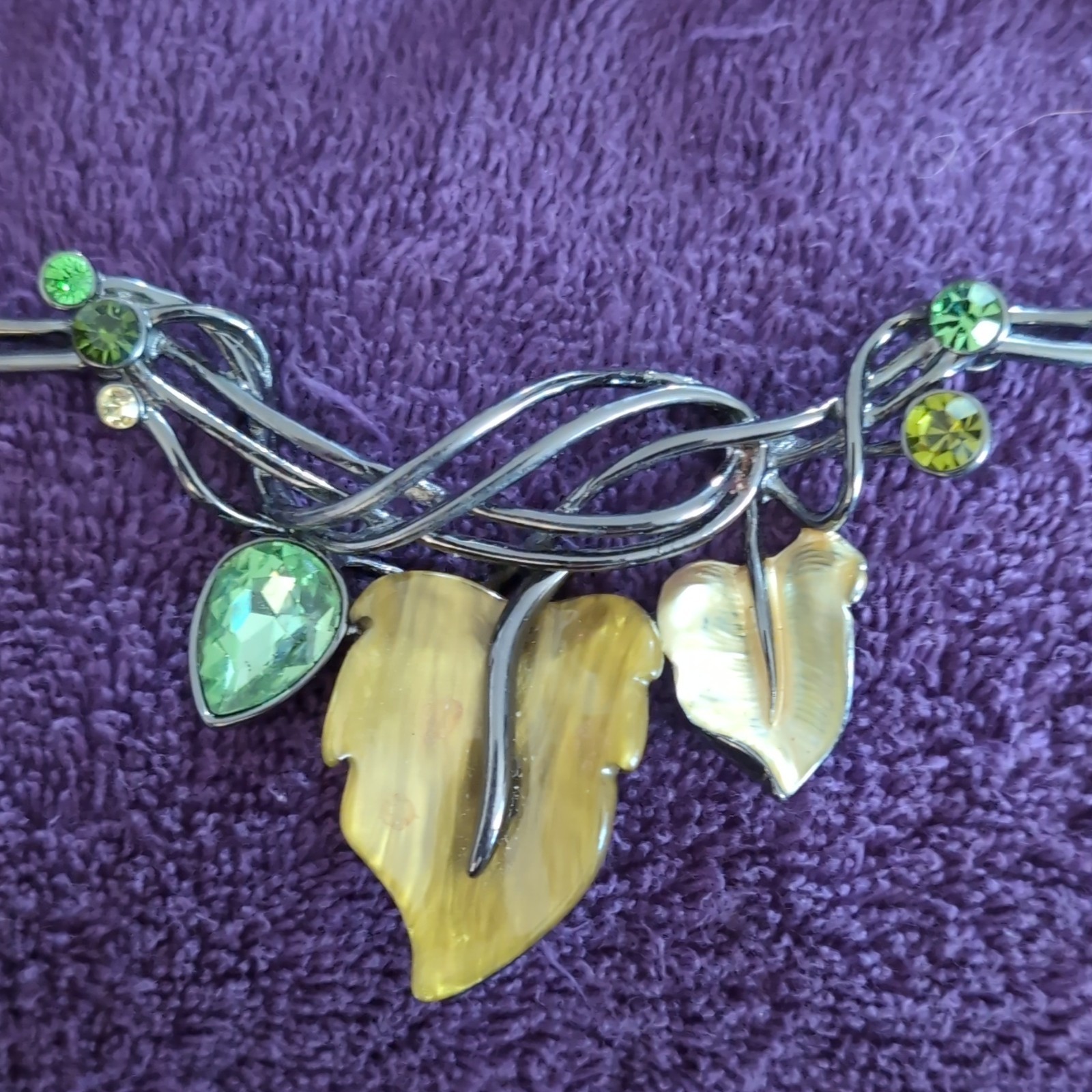 Silver Tone Metal Cable Chain Necklace w/ Leaf Charm Pendant, Green Crystals